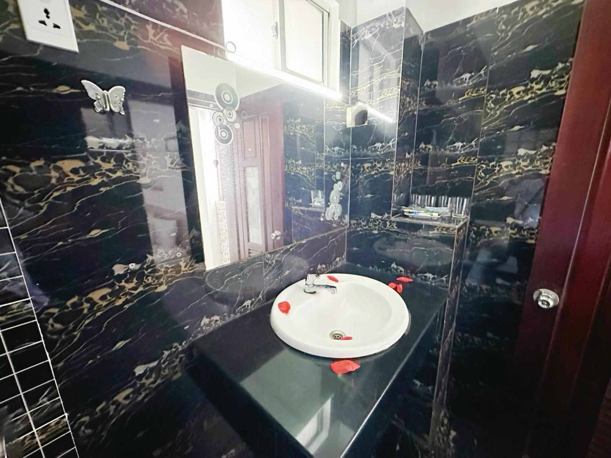 Hotel H79 2*