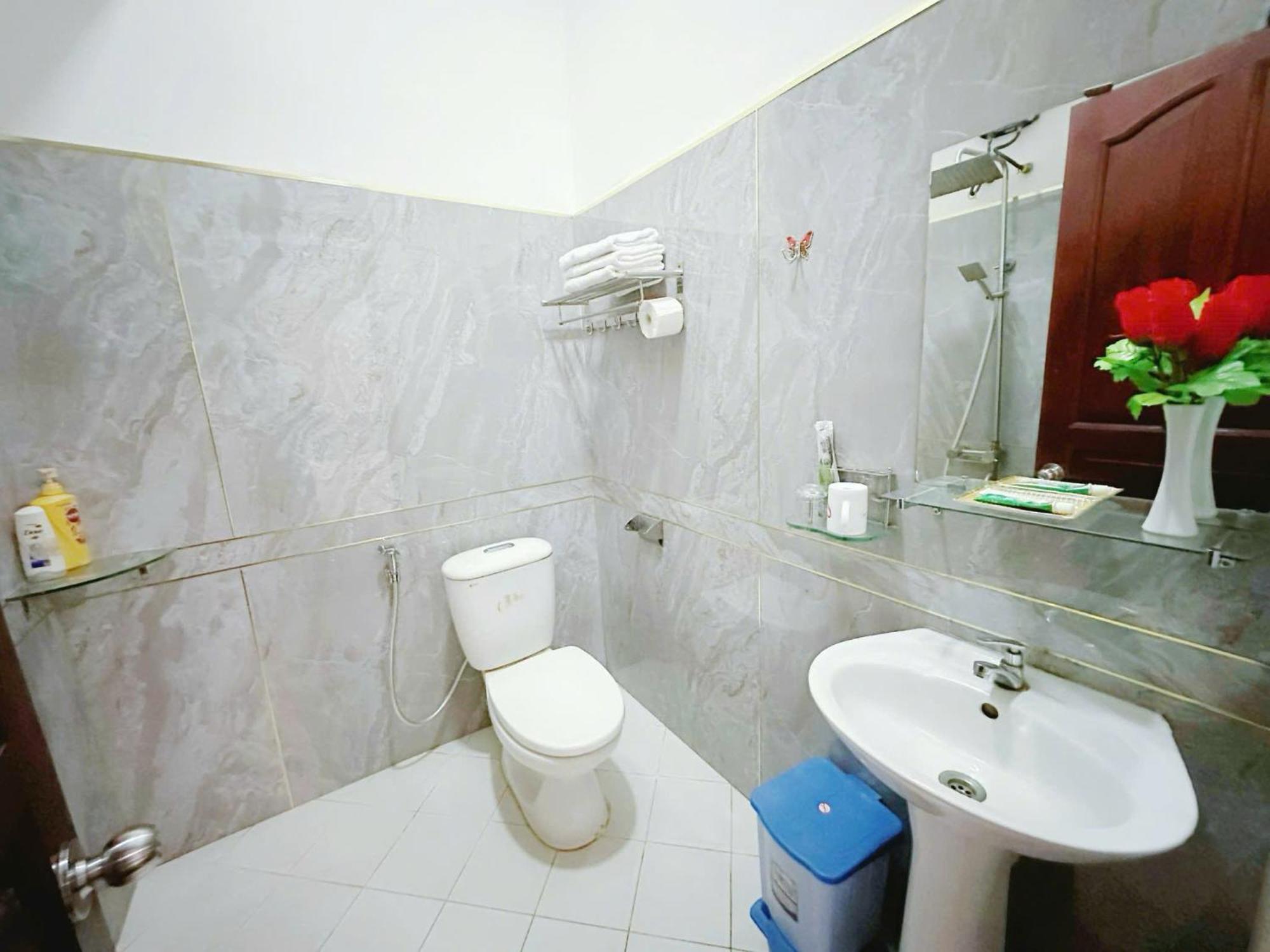 Hotel H79