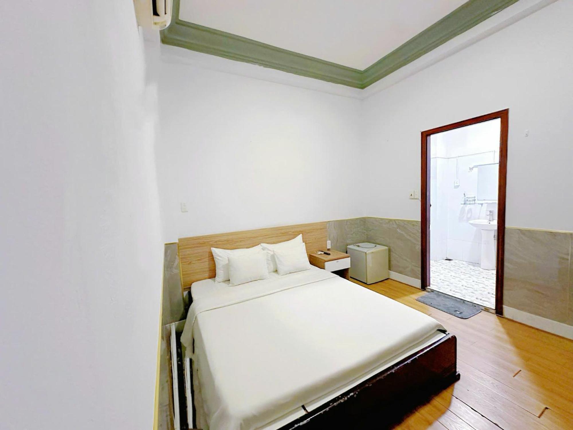 Hotel H79 2*