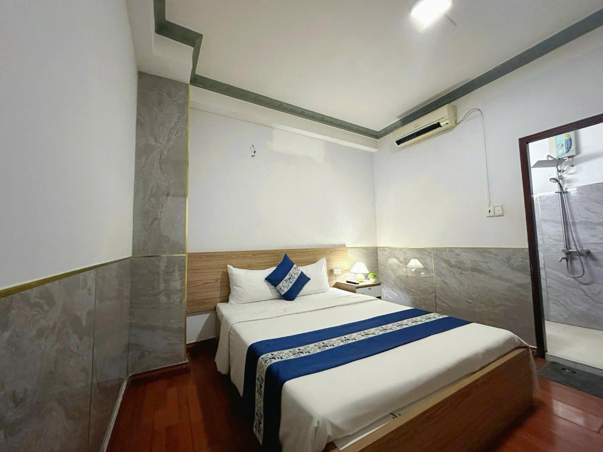 Hotel H79