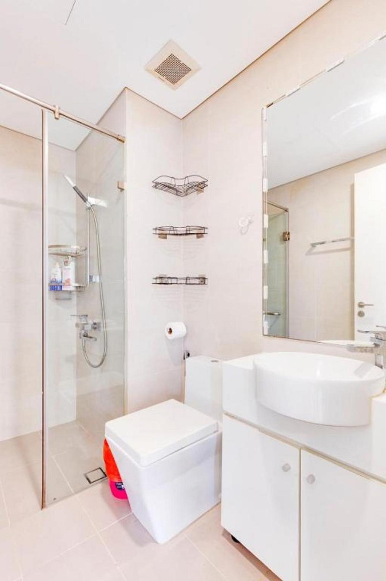 123 In Ben Van Don Street Apartment *