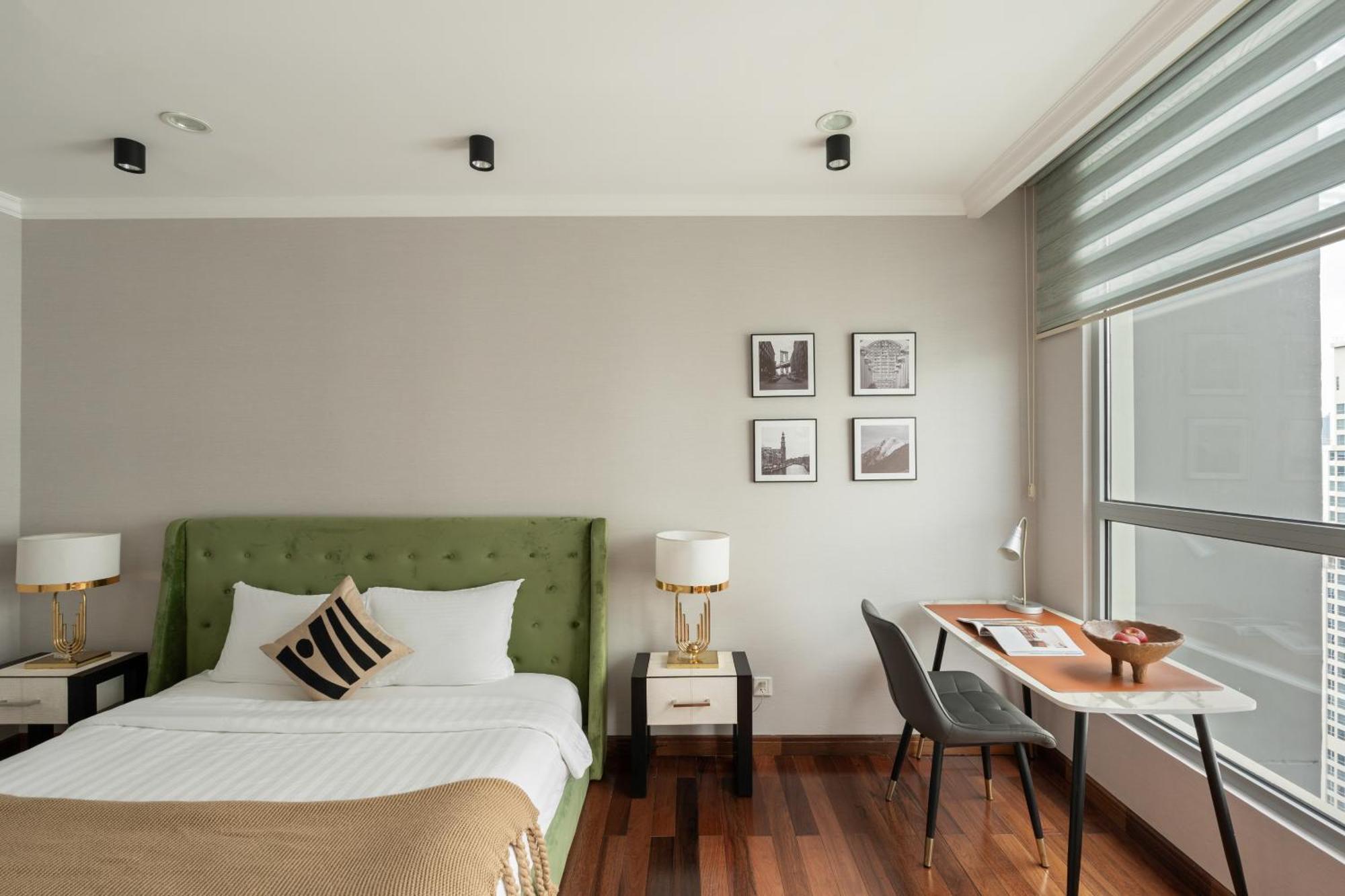 Allen Luxury - Vinhomes Park Pangsapuri Bandar Ho Chi Minh