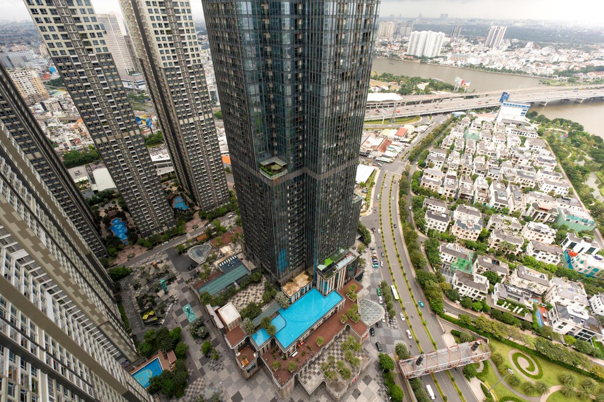Allen Luxury - Vinhomes Park Bandar Ho Chi Minh