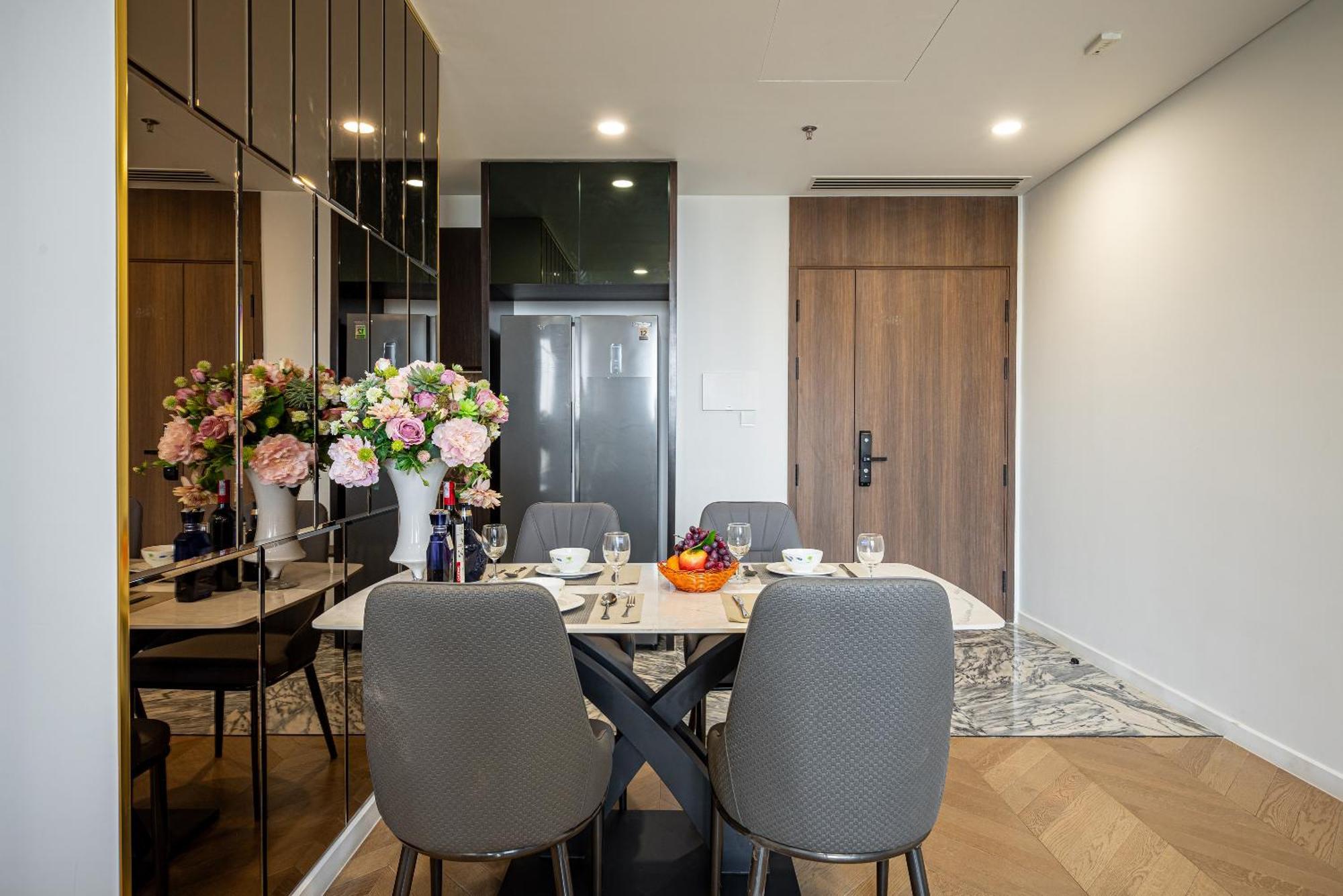 The Lumiere Riverside Luxury Apartment