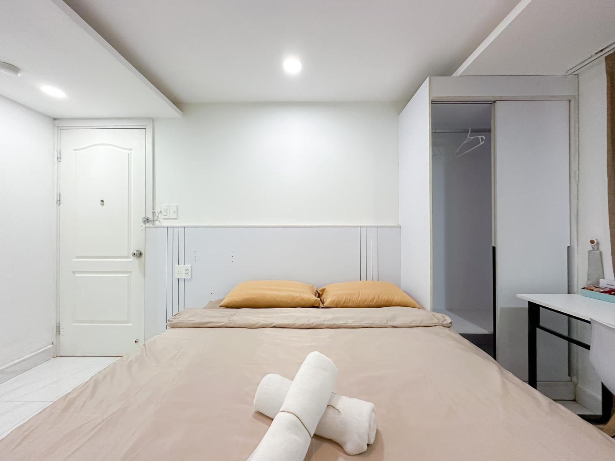Siris Niko Apartment