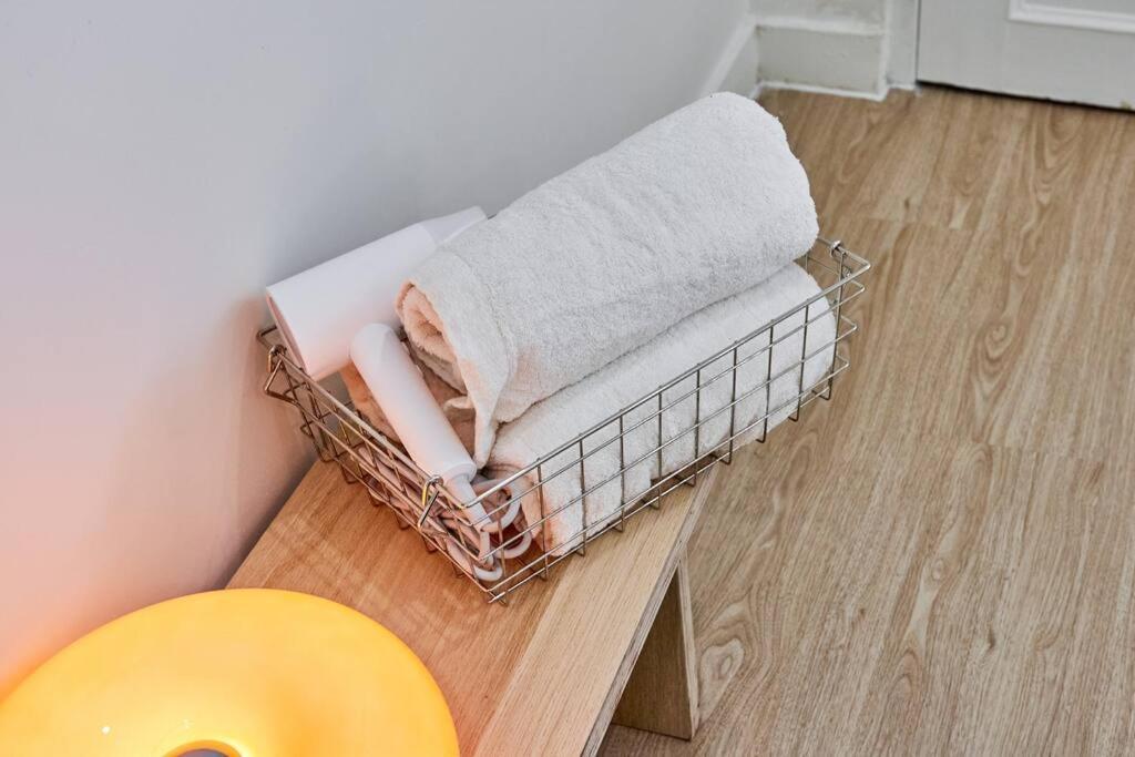 Cozy In Heart Of District1 Apartment Ho Chi Minh City