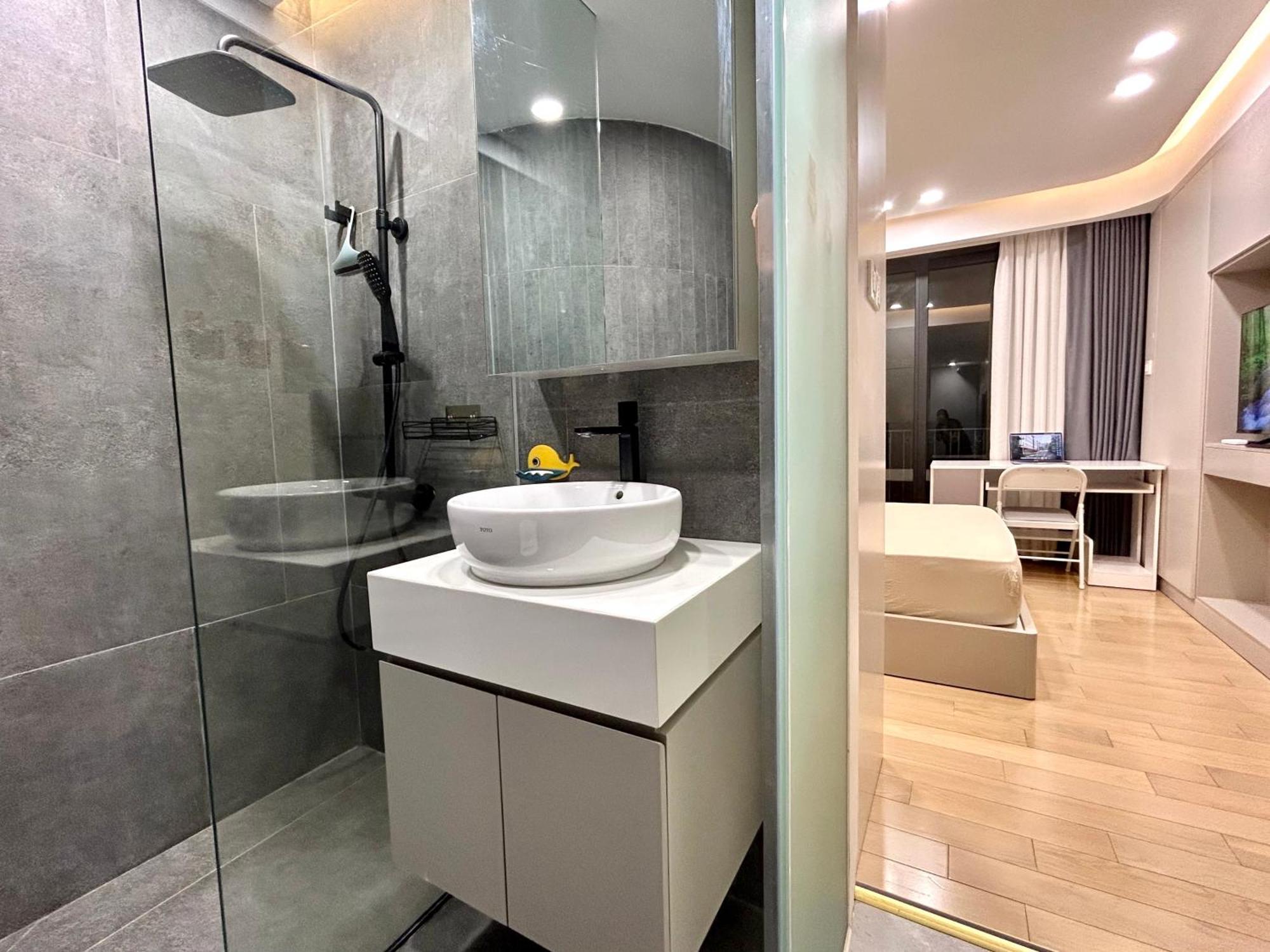 Apartment Hod Tan Dinh