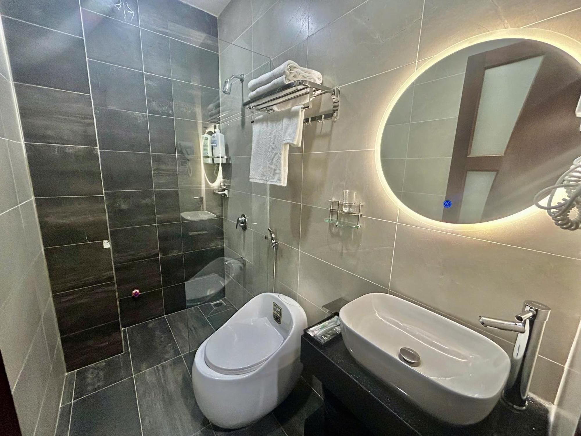 Hotel Tago Boutique - Free Airport Pick Up Ho Chi Minh City