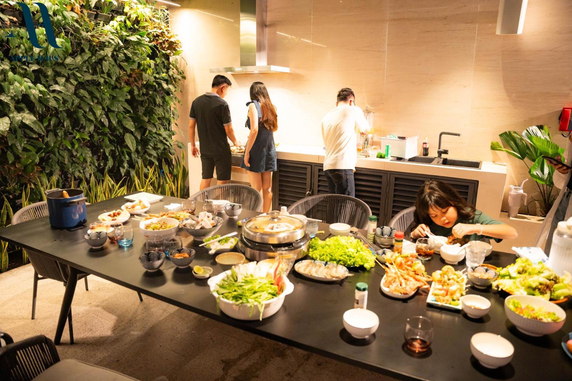 Apple Haus Saigon Staycation * Ho Chi Minh City