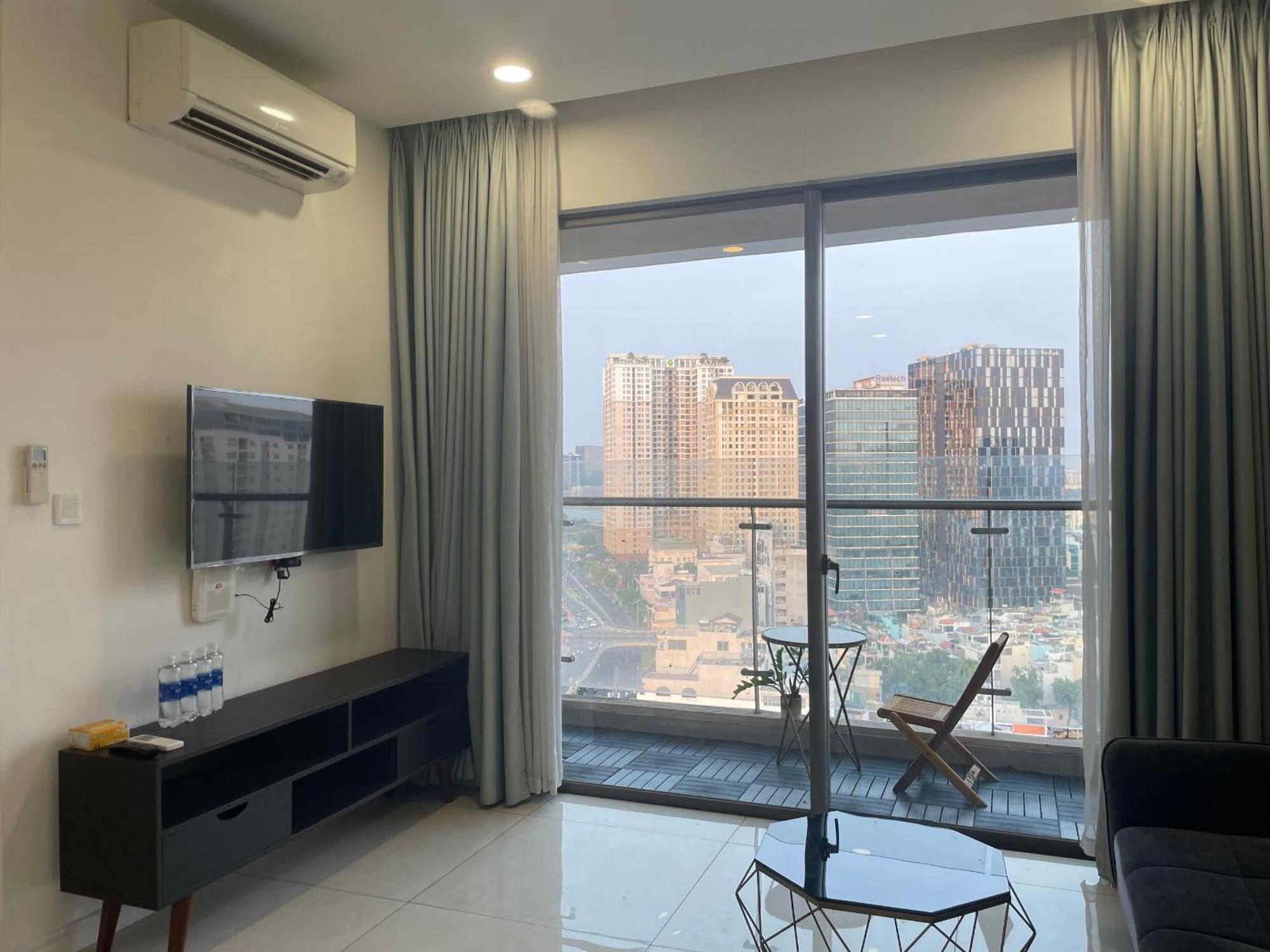 Luxurious 2-bedroom District 4 Apartment Ho Chi Minh City