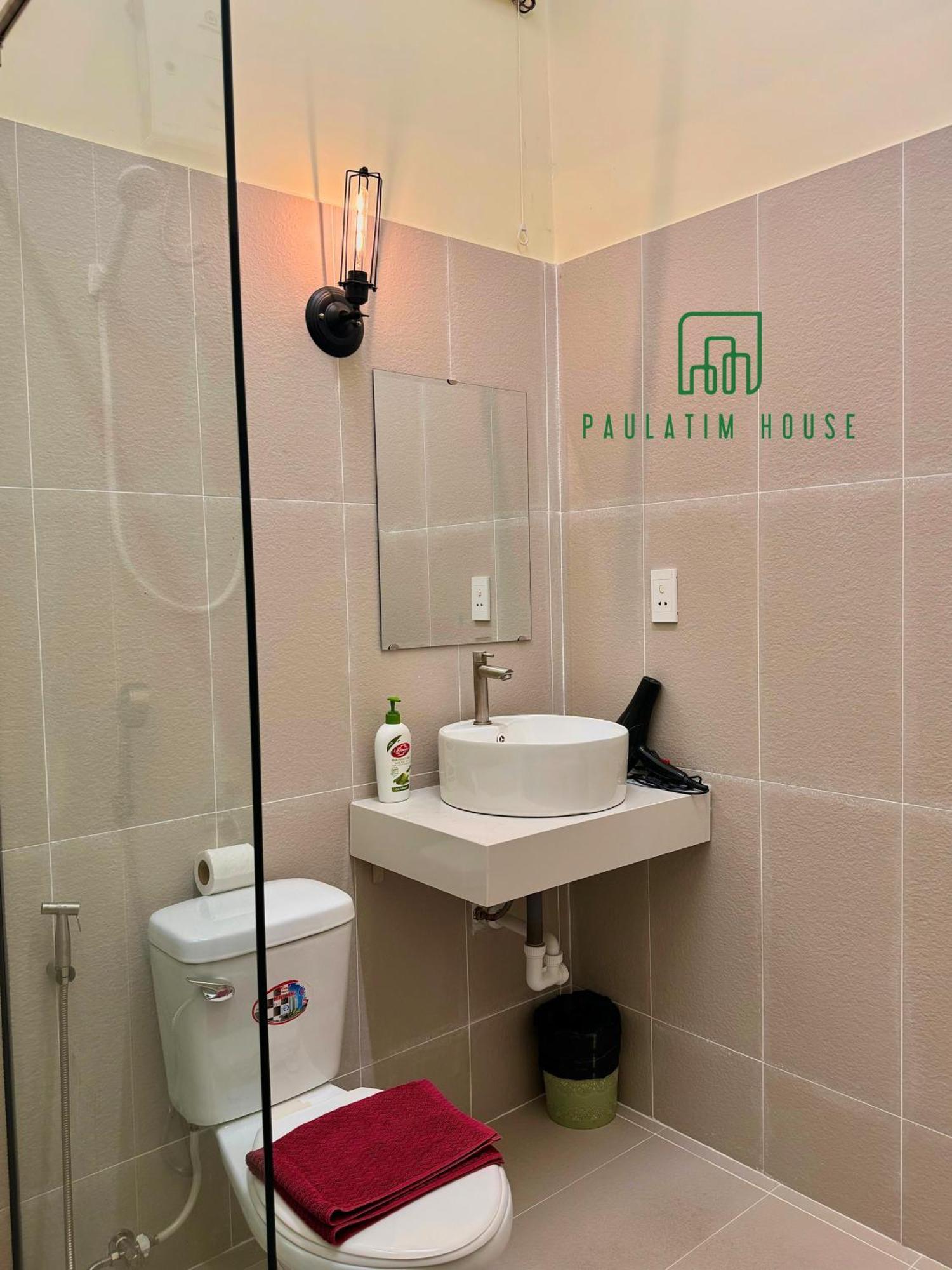 Paulatim House Saigon Guest house