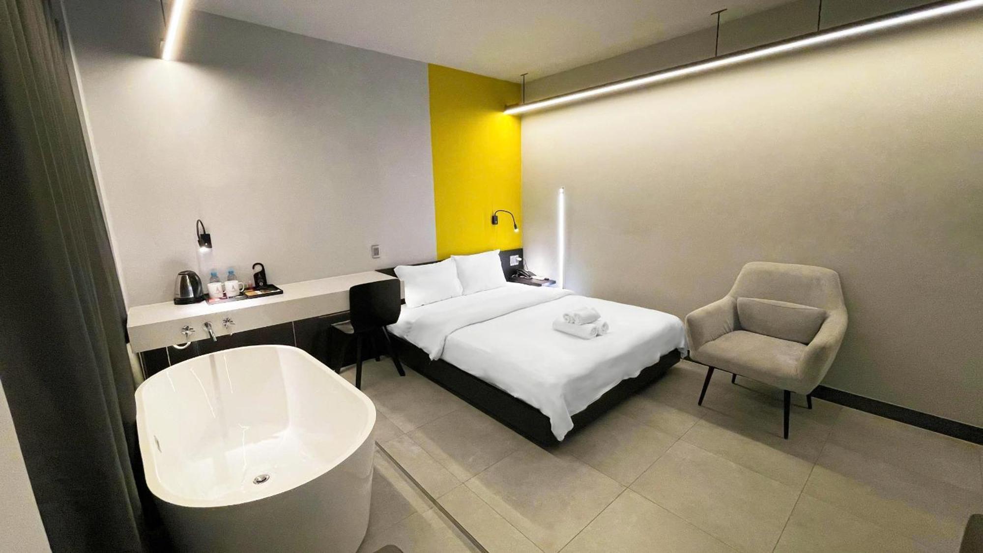 Hotel A In Atistar Bandar Ho Chi Minh