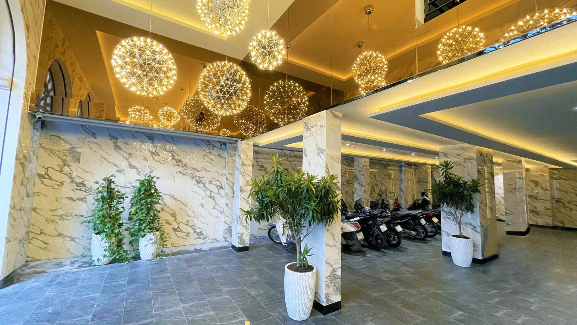 A In Atistar Bandar Ho Chi Minh