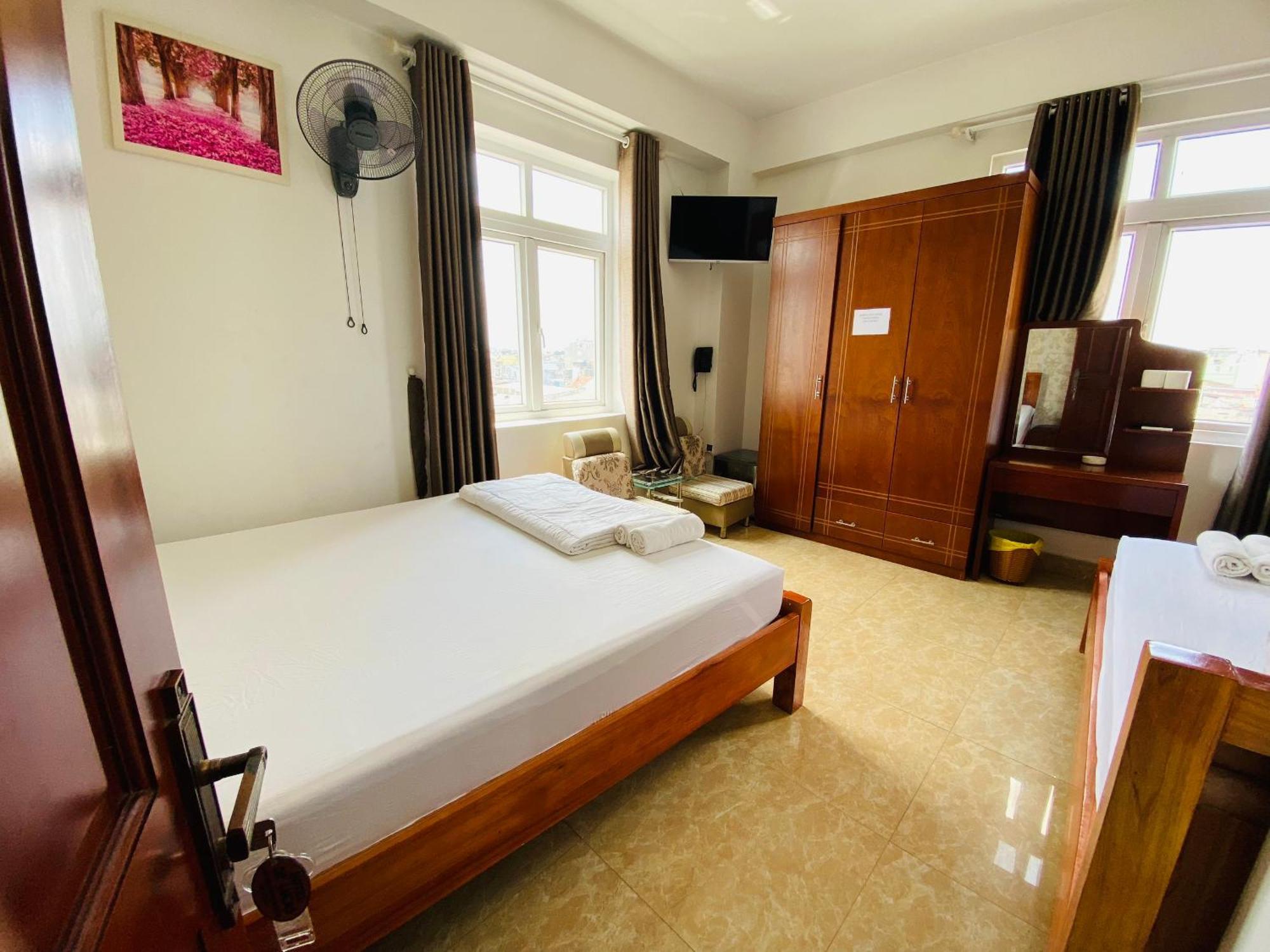 Nhat Hoang Bandar Ho Chi Minh