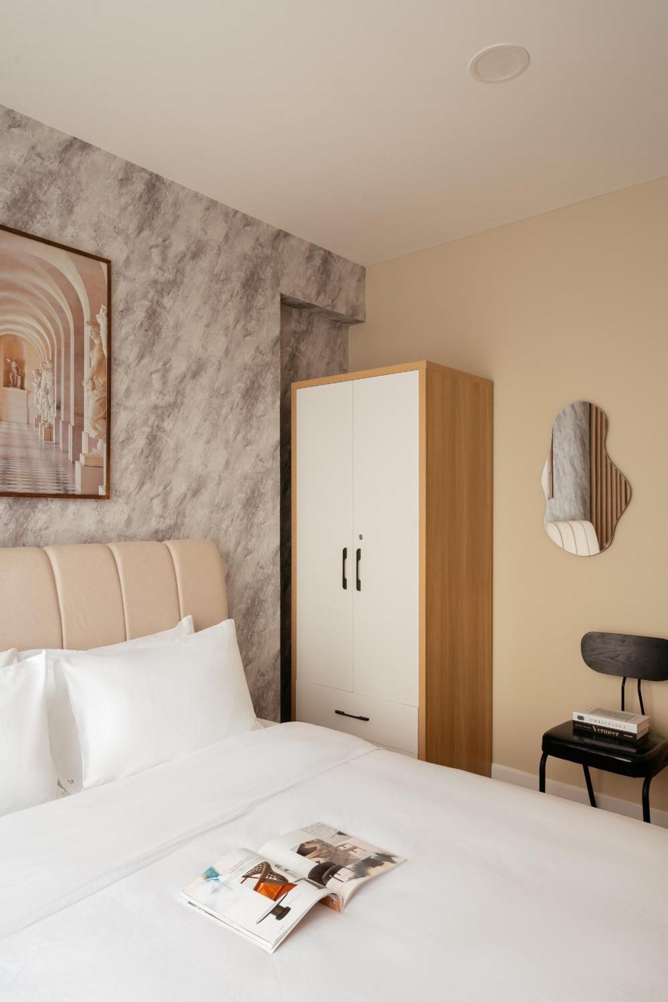 Landmark - Vinhomes Park Apartment *