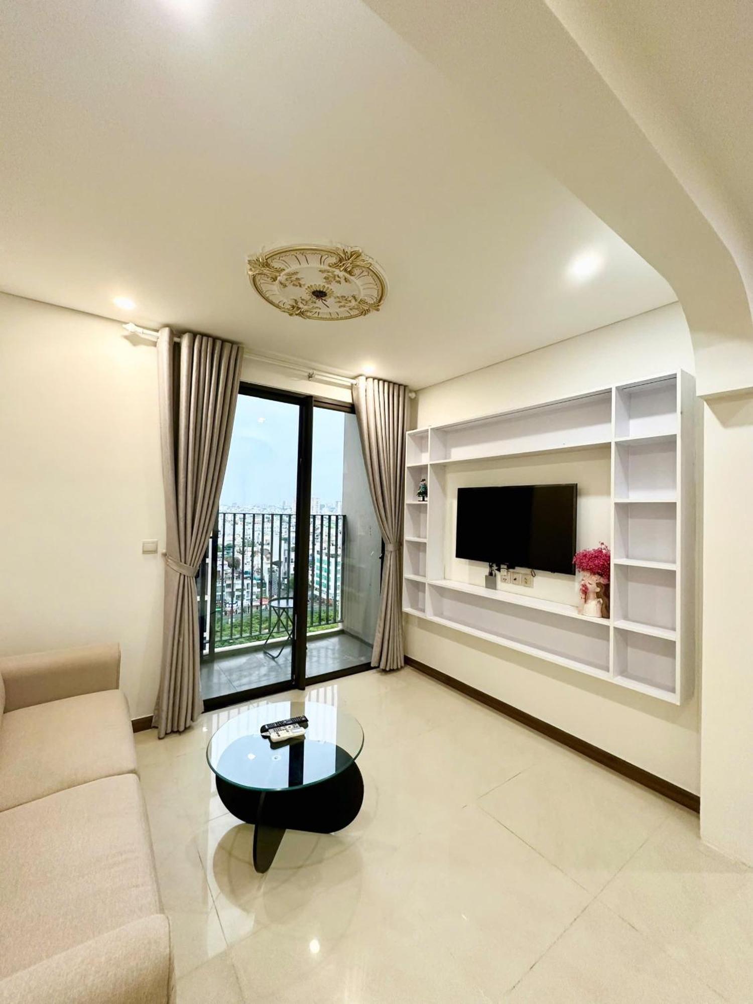 D10 - Hado Centrosa Apr -2br Apartment Ho Chi Minh City