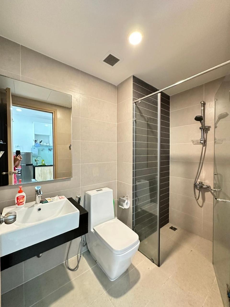 Sunrise City View Apartment *