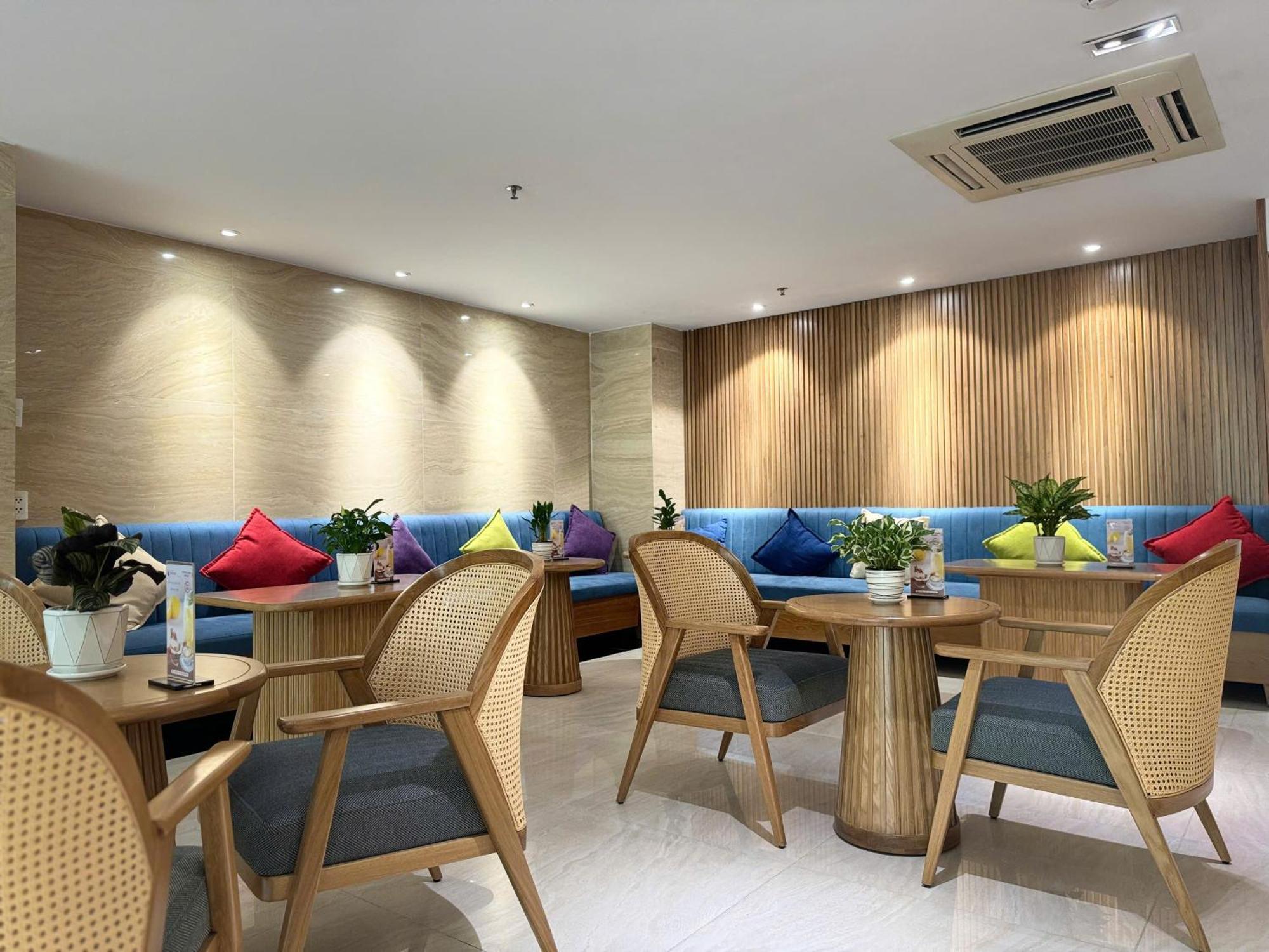 Ramada Encore By Wyndham Saigon D1 - Formerly M Boutique Saigon 4* Ho Chi Minh City