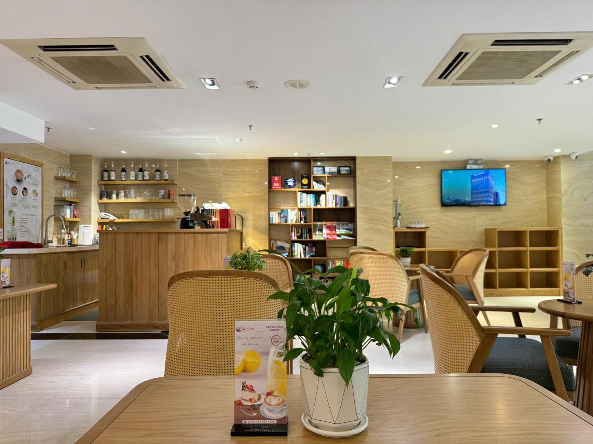 Hotel Ramada Encore By Wyndham Saigon D1 - Formerly M Boutique Saigon 4*
