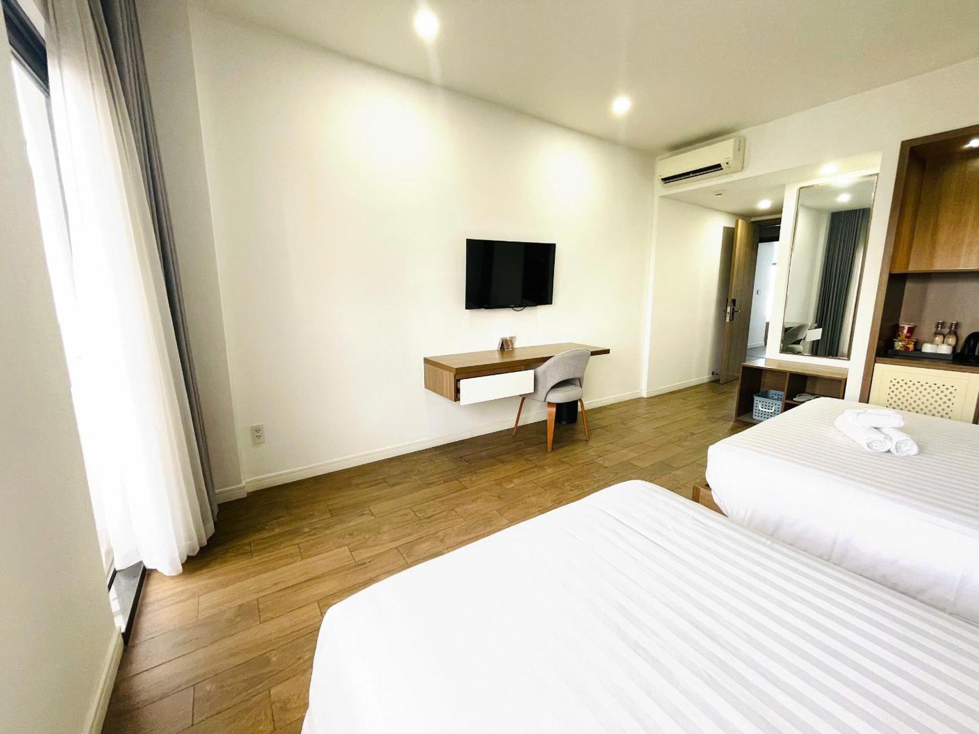 Hotel Royal Dragon Boutique Tan Binh 3*