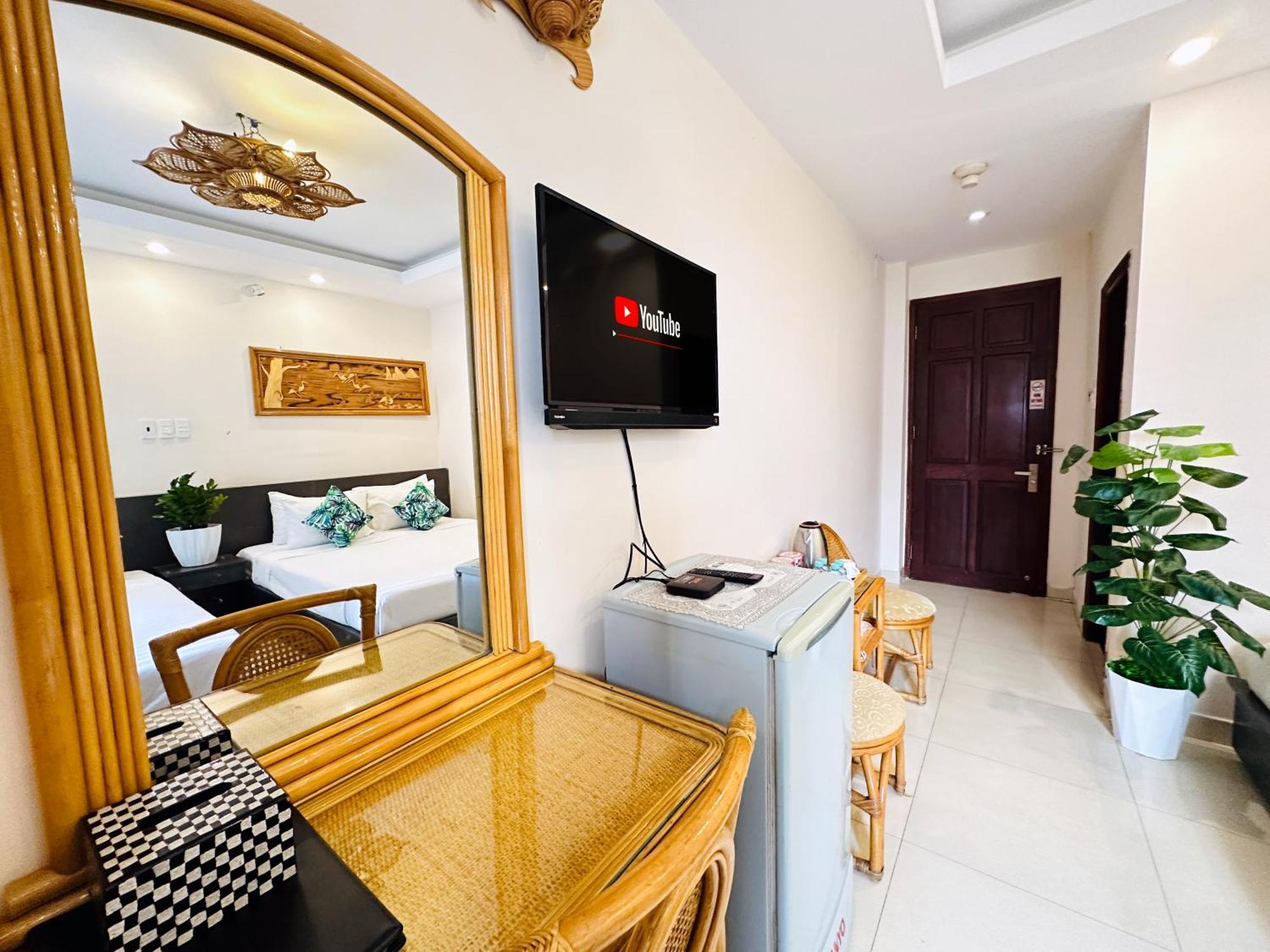 Calmette 151 - Ben Thanh Hotel 2*