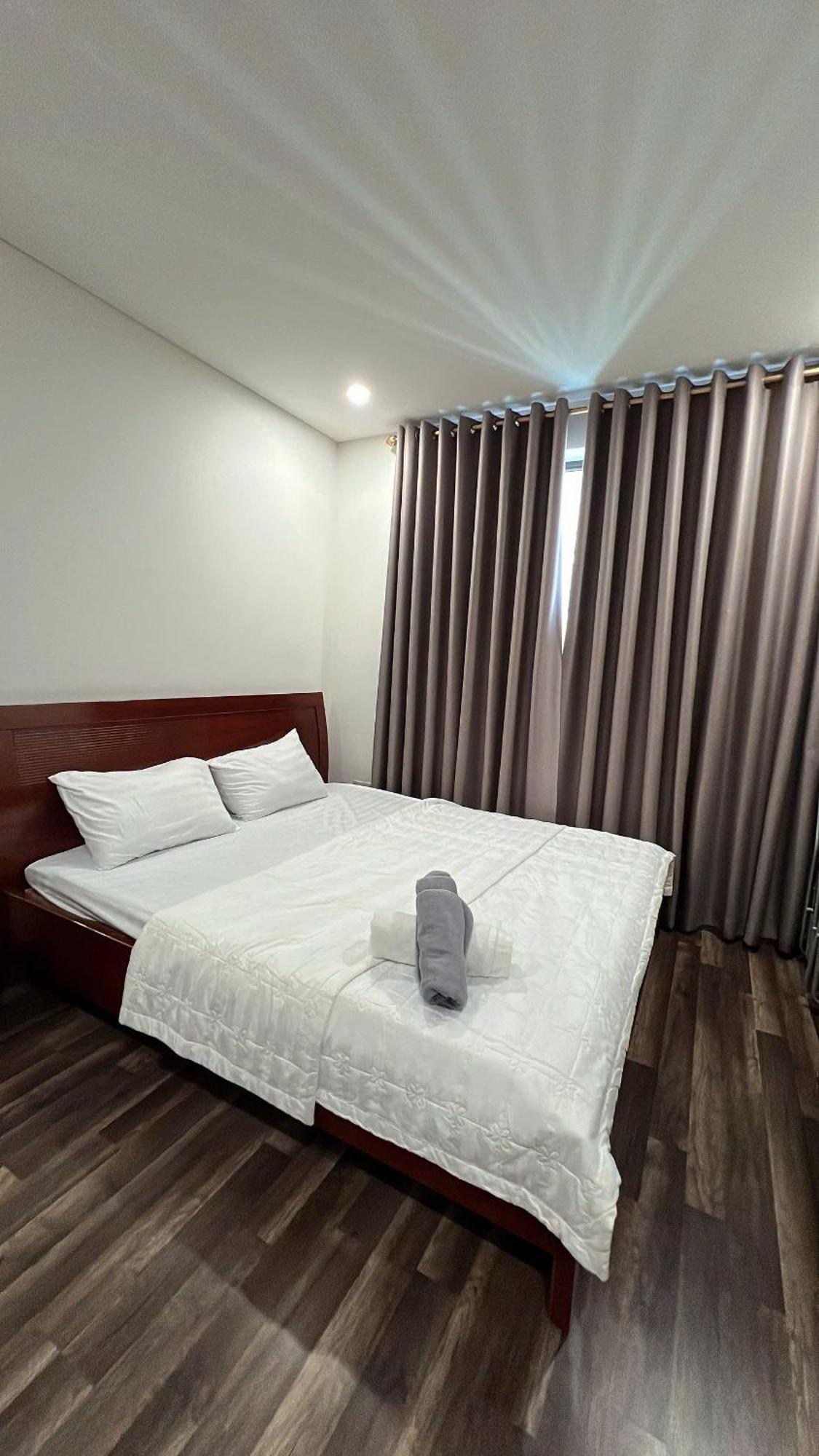 Ha Do Centrosa Building , Ba Thang Street, Distrist 10 Apartment *