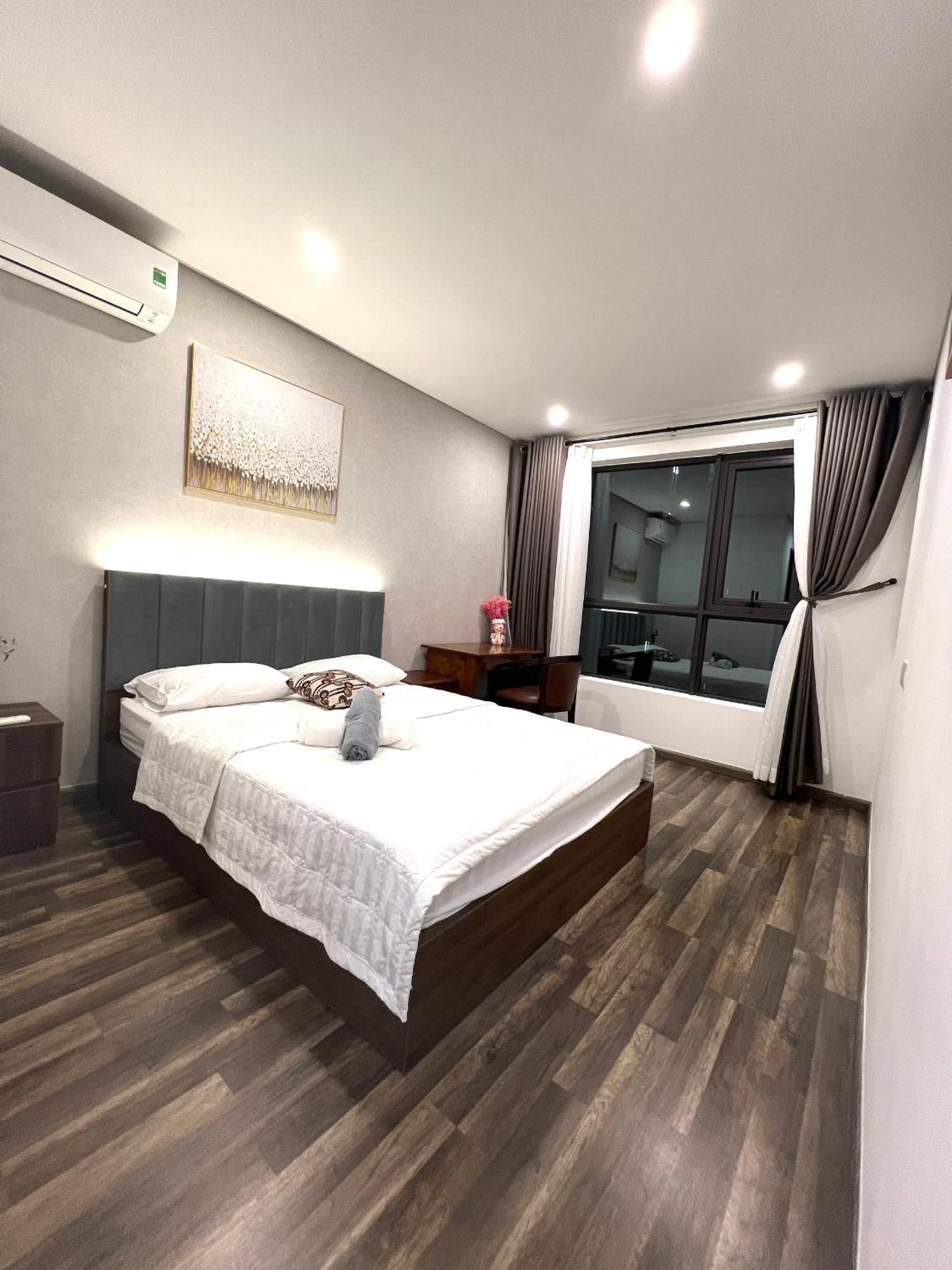Apartment Ha Do Centrosa Building , Ba Thang Street, Distrist 10 *