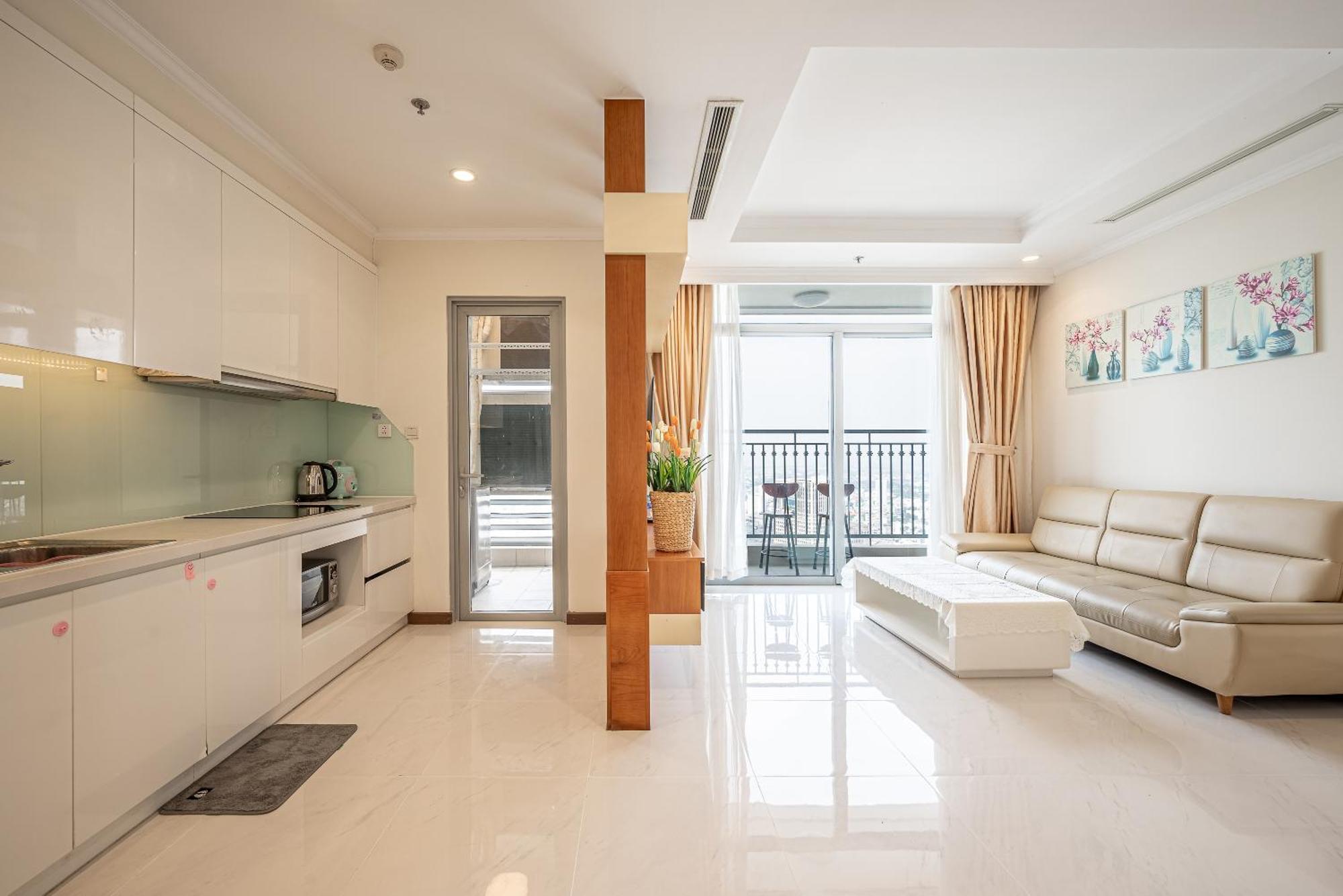 Vinhomes Park Apartment- Landmark Luxury *