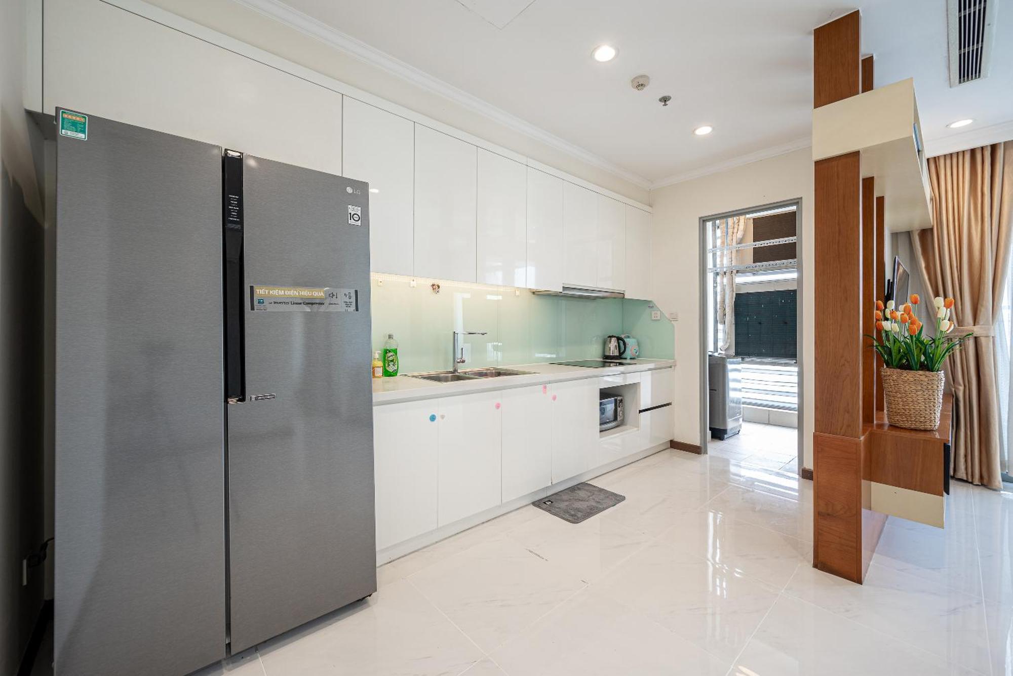 Vinhomes Park Apartment- Landmark Luxury Ho Chi Minh City