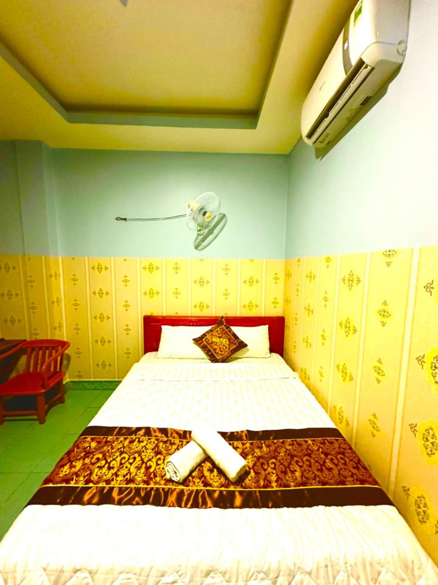 Hotel Nhu Quynh Hcm Ho Chi Minh City