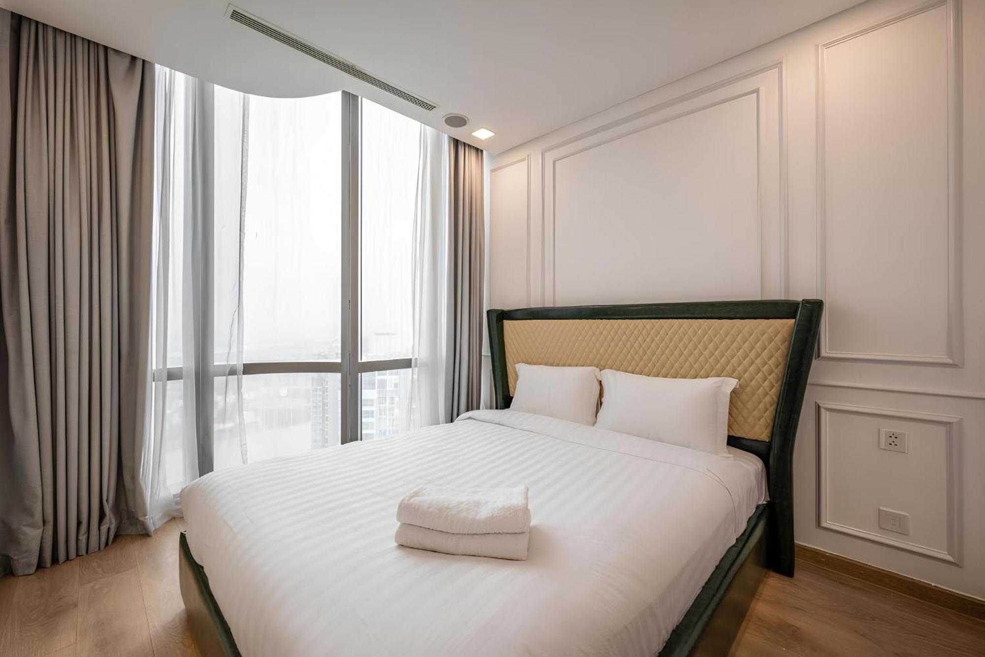 Landmark - Vinhomes Park Apartment