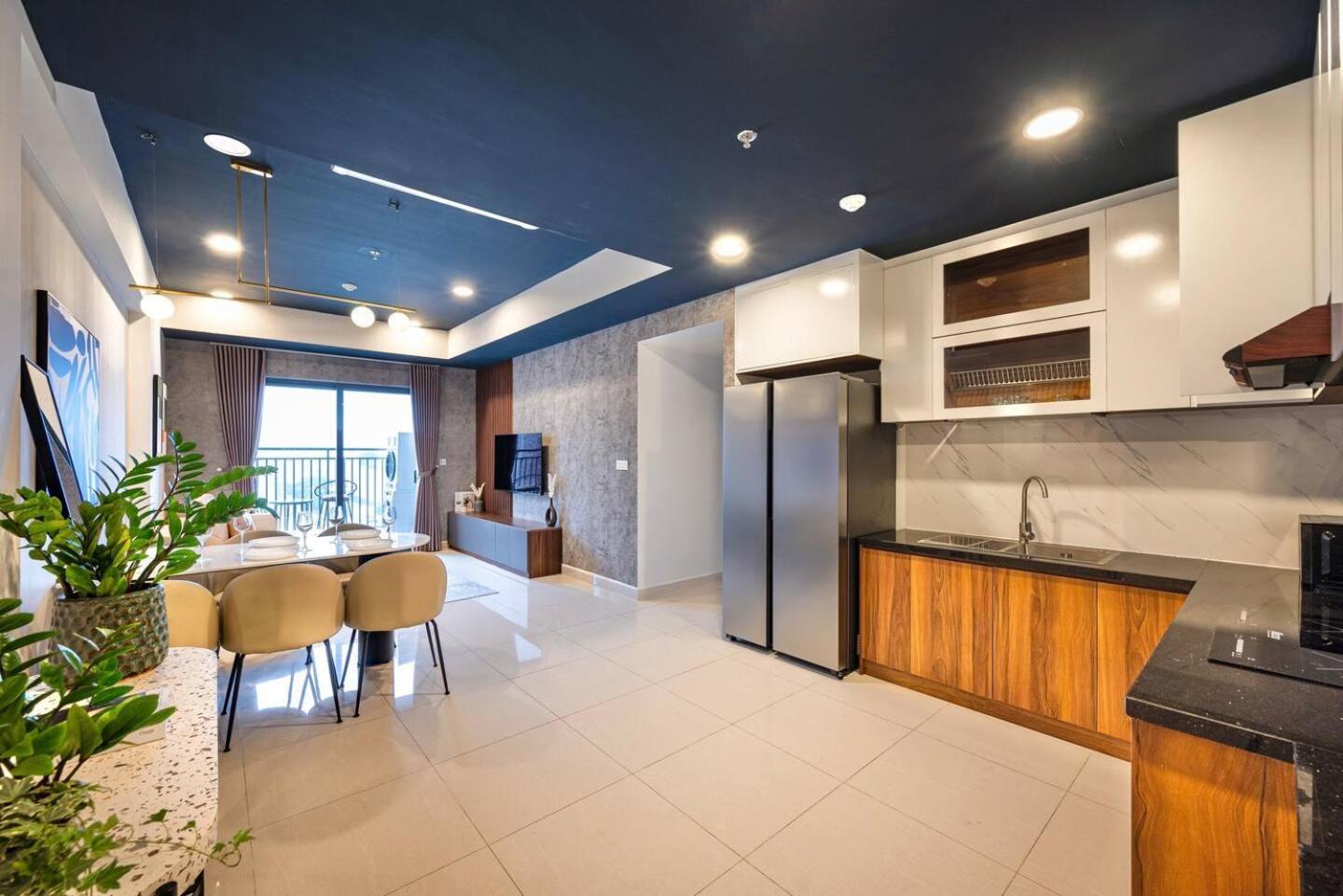 Landmark - Vinhomes Park Apartment *