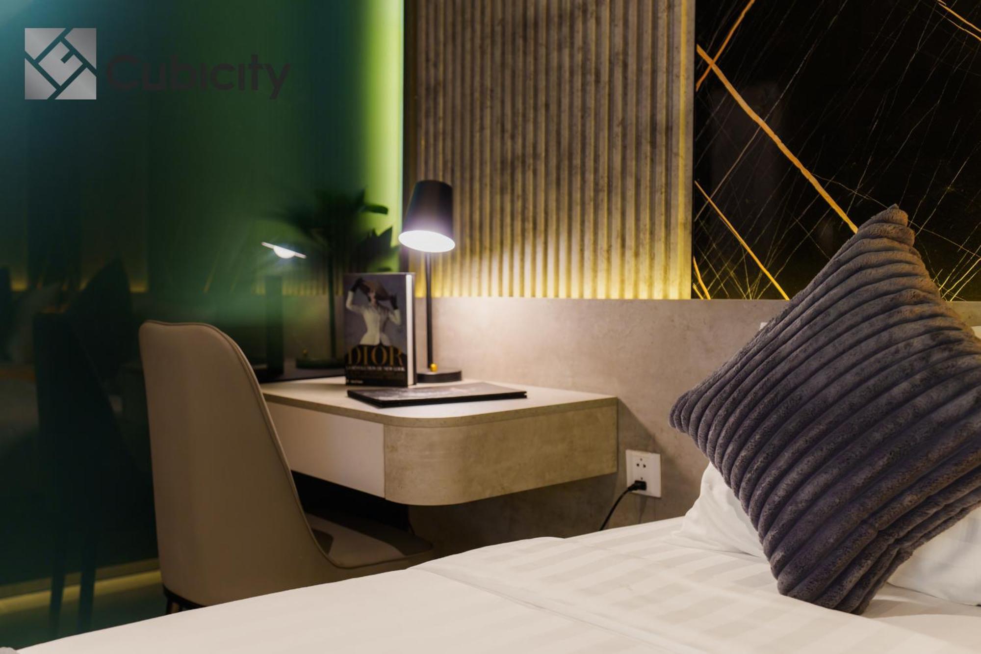 Cubicity Street House Aparthotel
