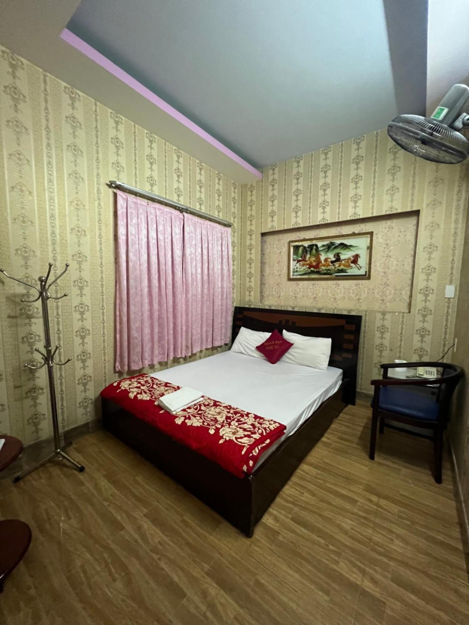 Hotel Khach San Ngoc Ha 747 Ho Chi Minh City