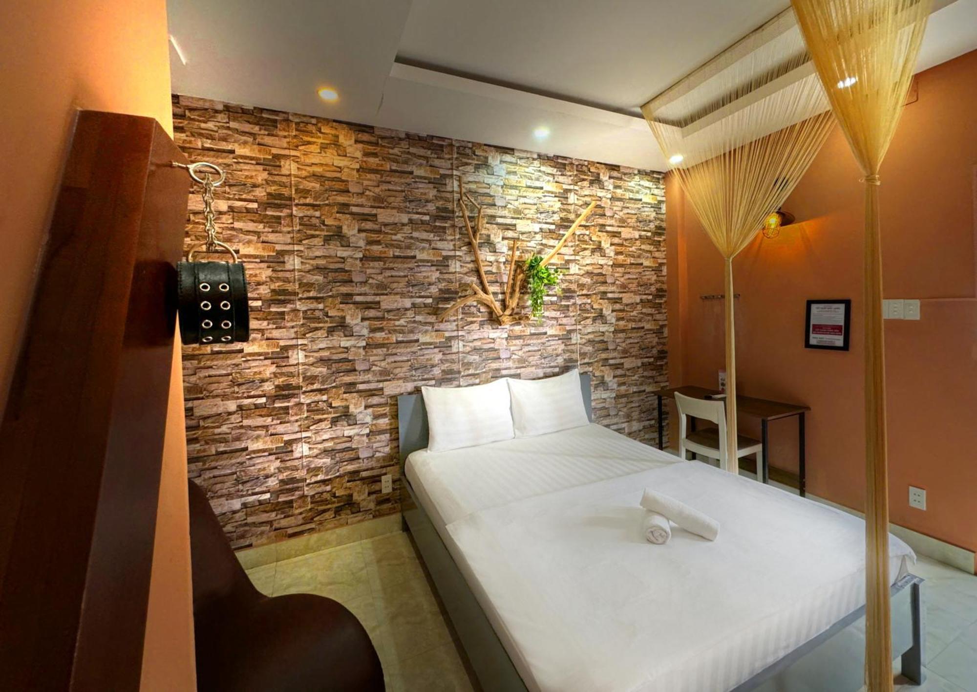 Loove 3 Love hotel *