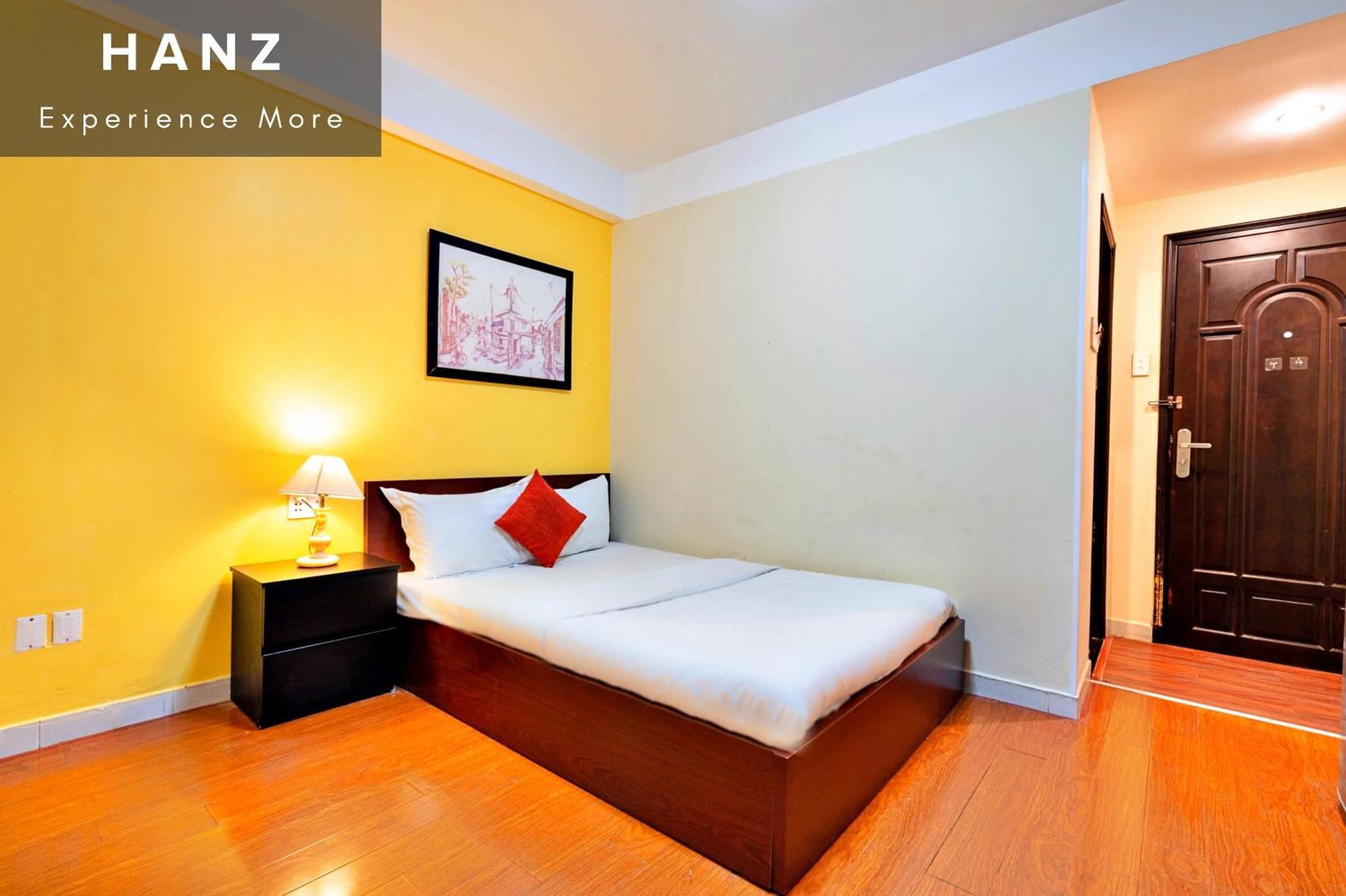 Khách sạn hẻo lánh Hanz 4029 Yaya Saigon