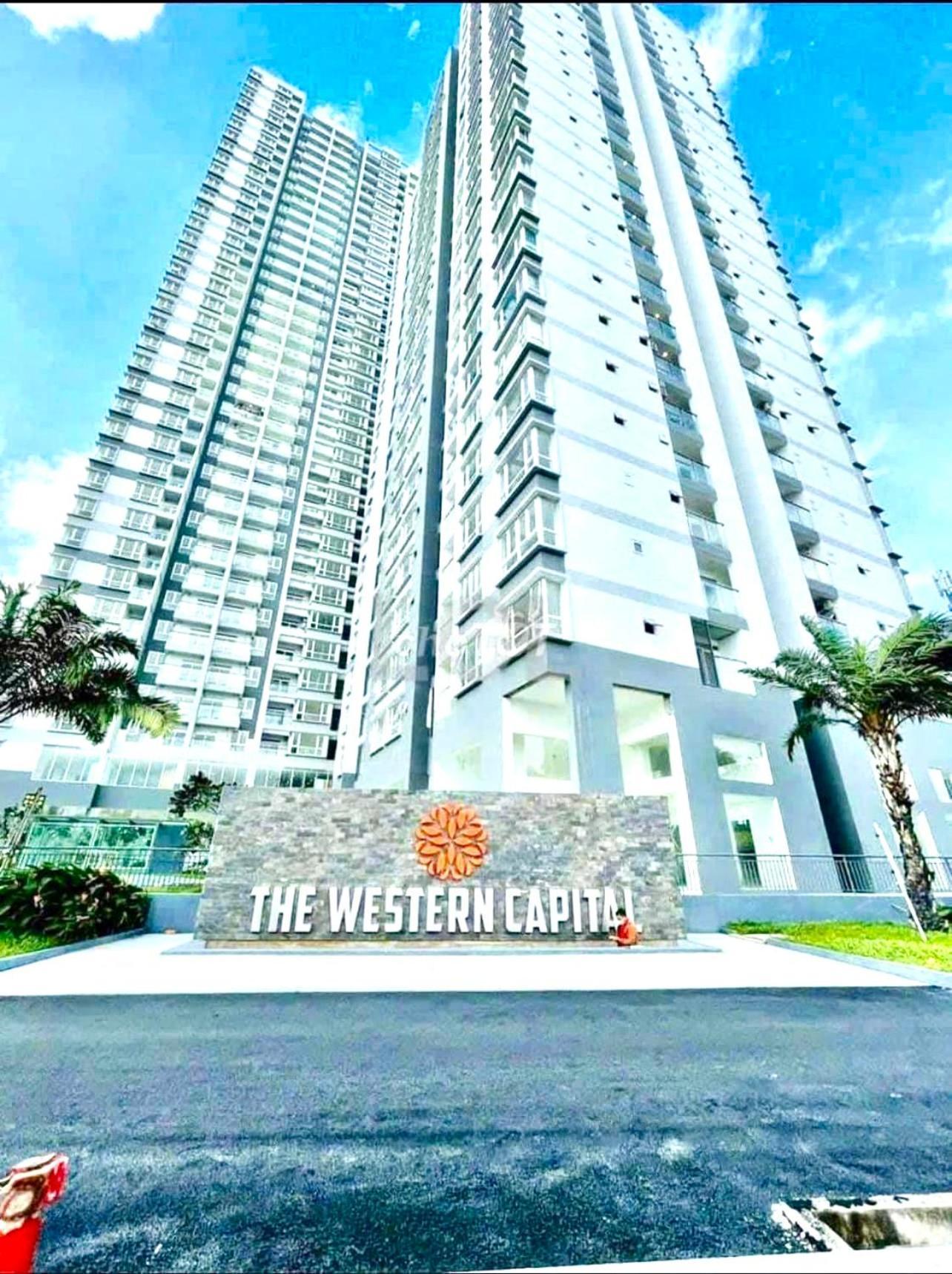 The Western Capital 3 Bedrooms Apartment