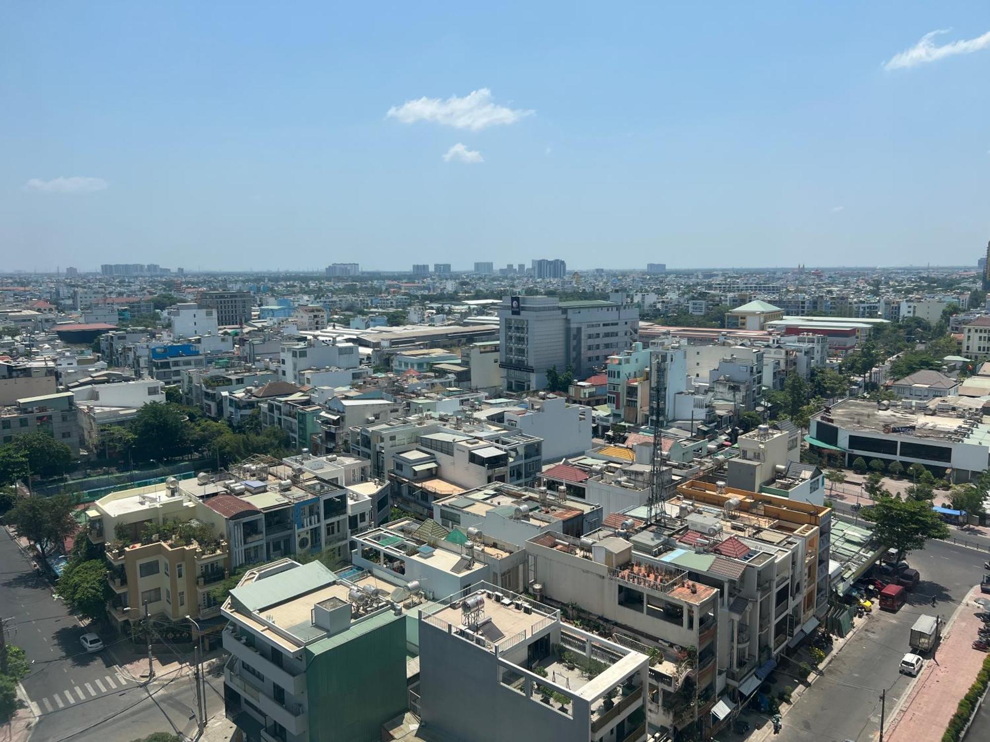 The Western Capital 3 Bedrooms Apartment