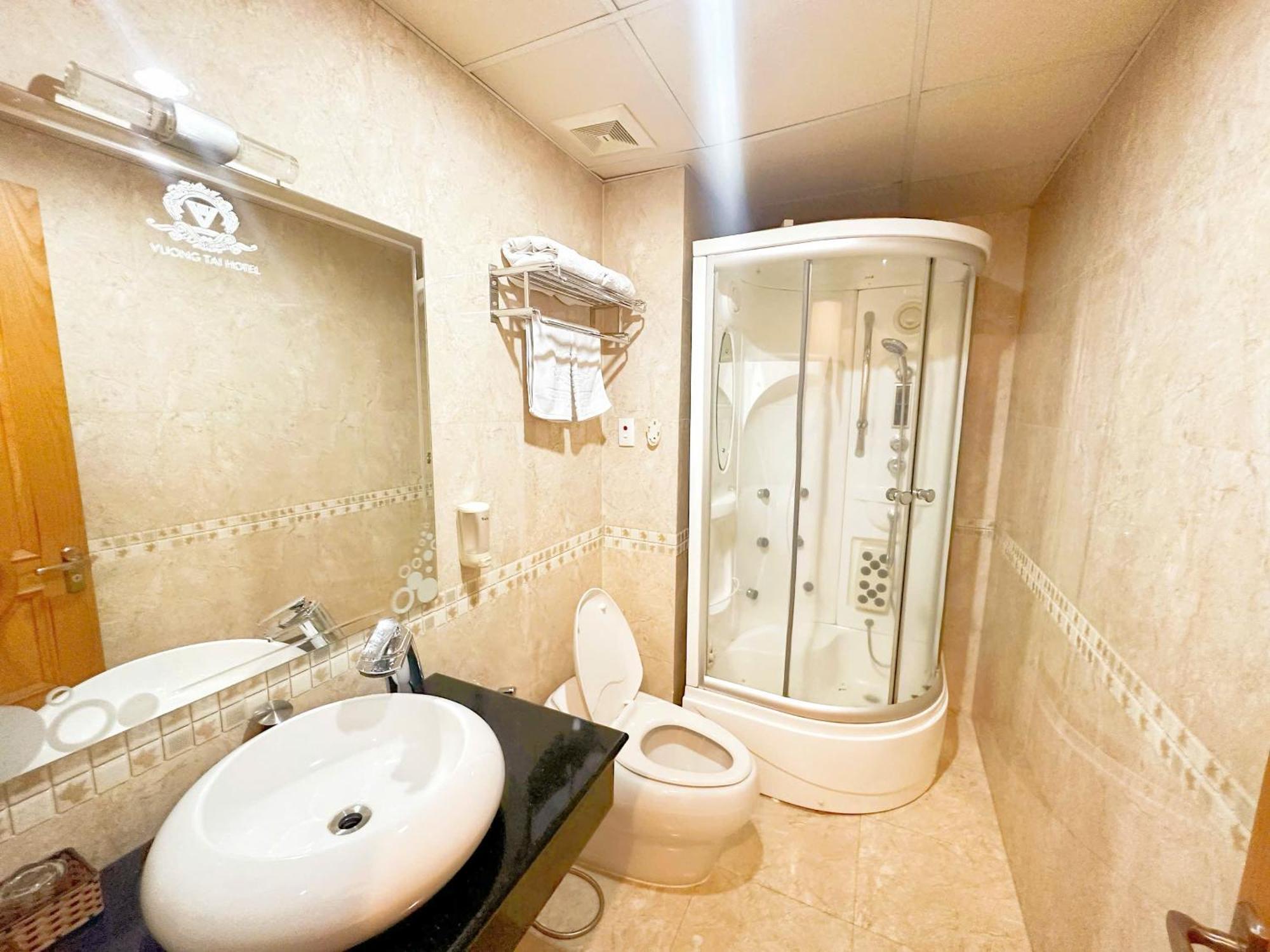 Vuong Tai Hotel 2*