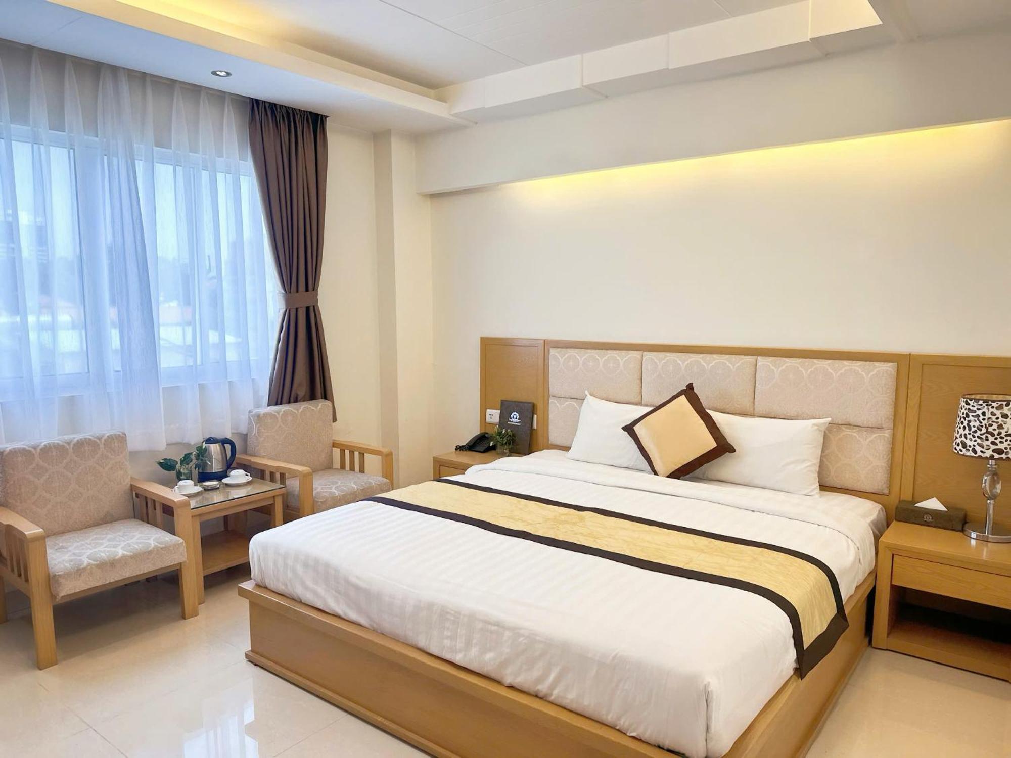 Hotel Vuong Tai