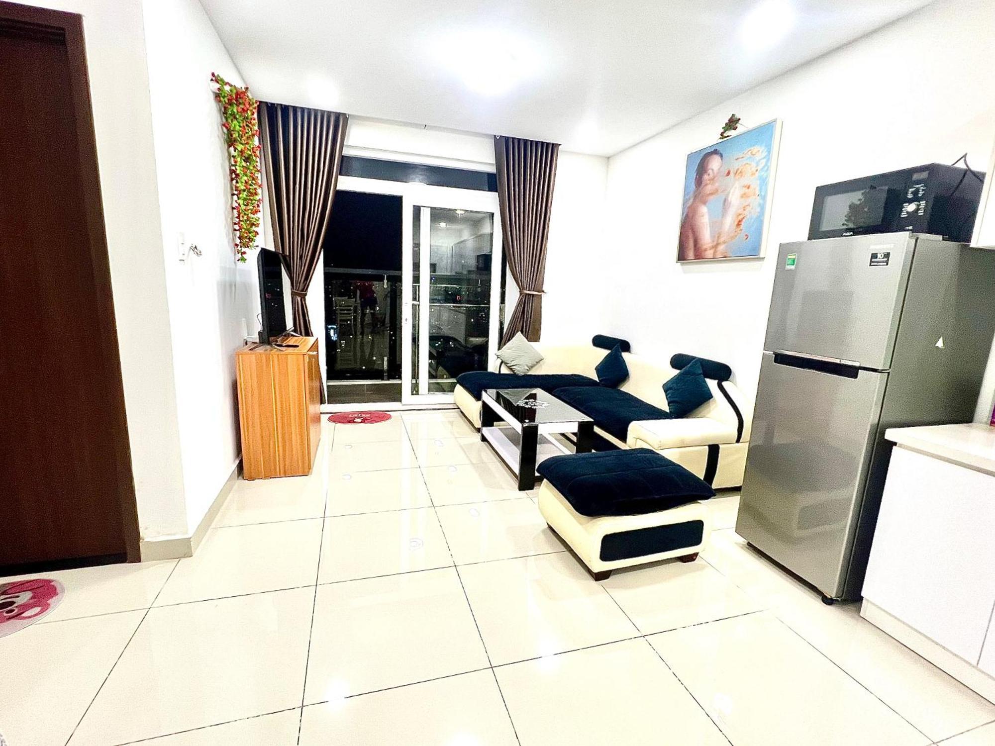 The Western Capital 3 Bedrooms Apartment