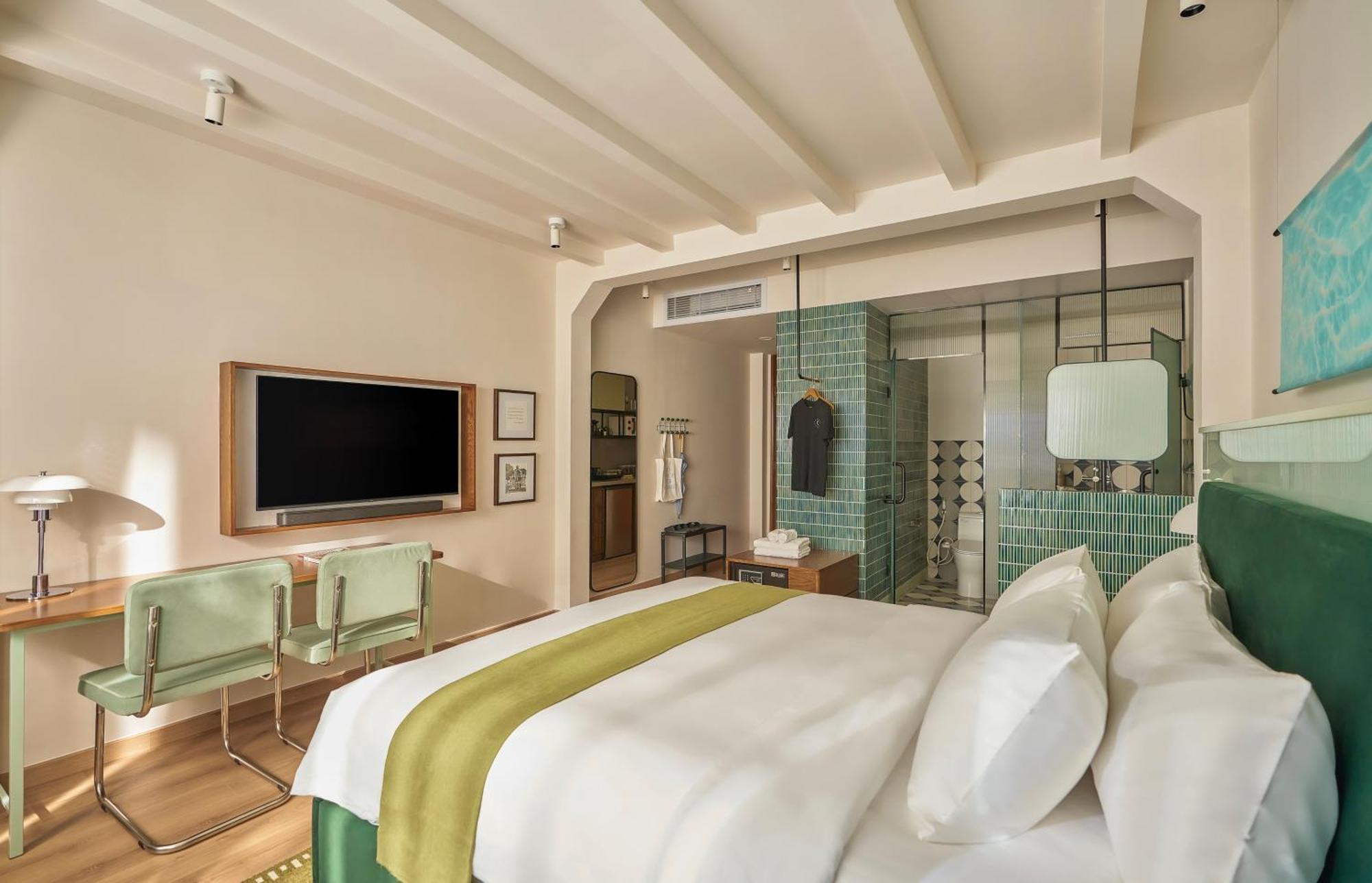 The Urban By Circadian Aparthotel