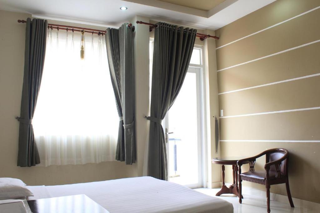 Ya Hotel