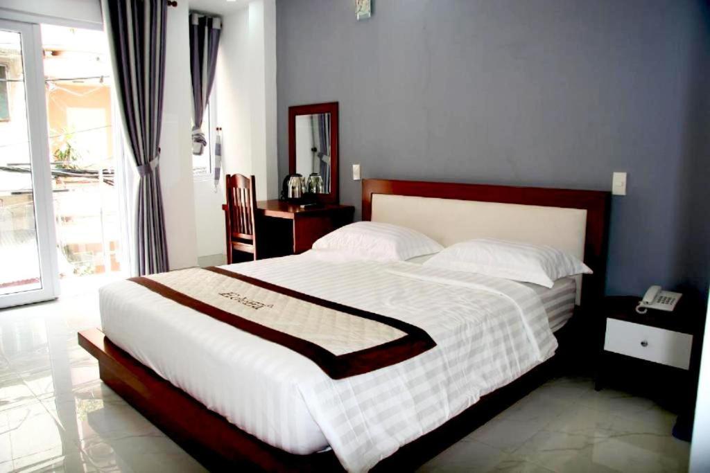 Ya Ho Chi Minh City