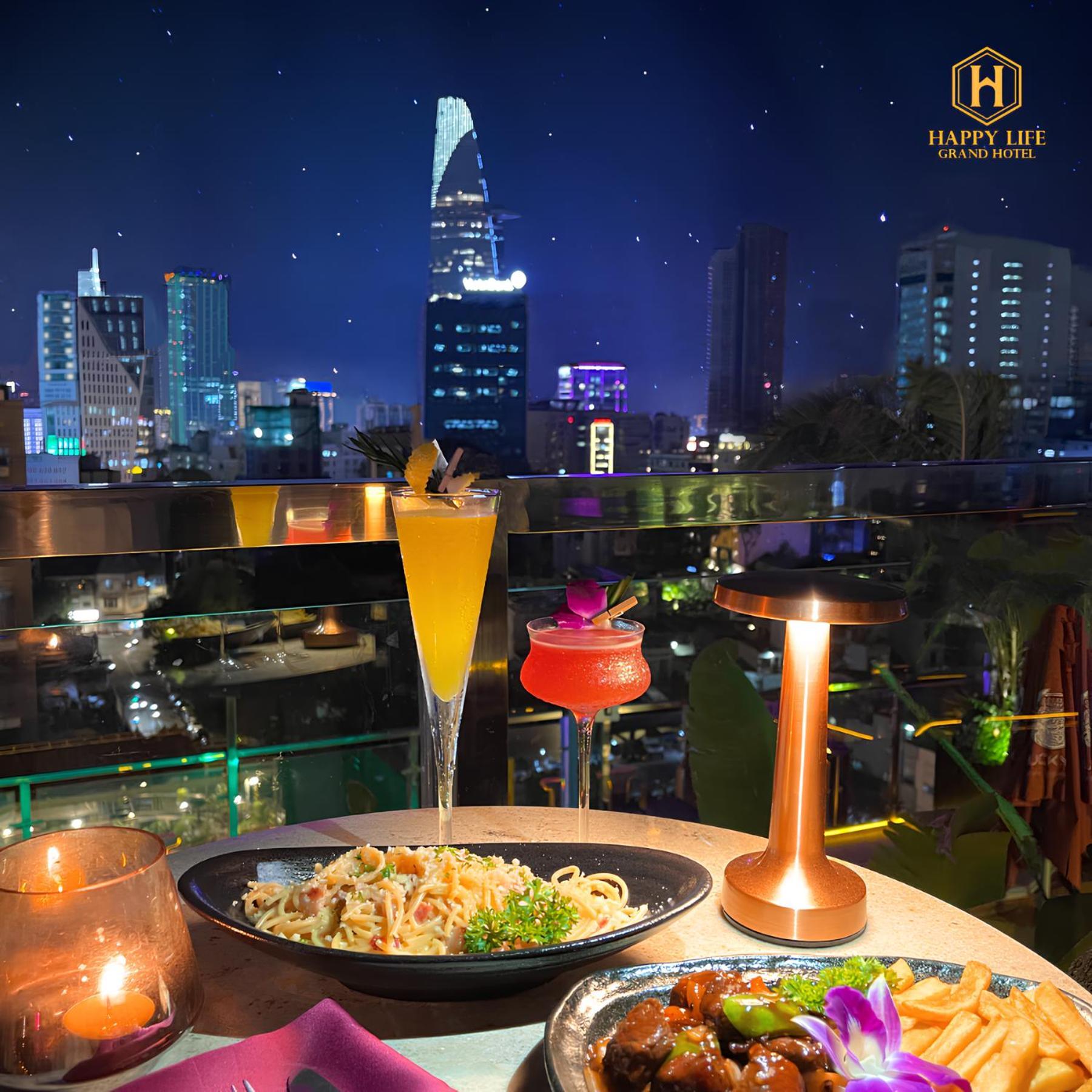 Happy Life Grand & Rooftop Skybar Ho Chi Minh City