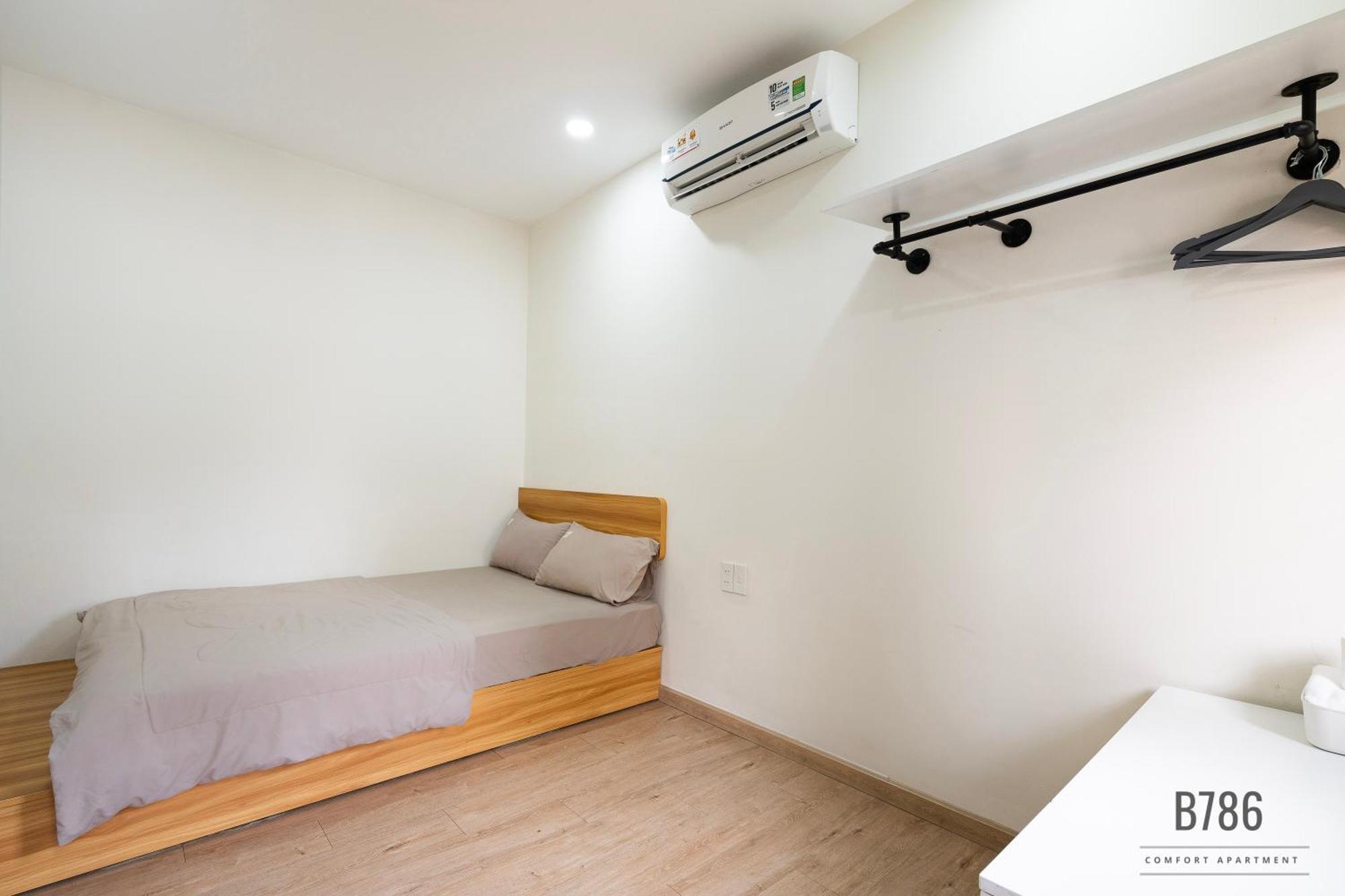Aparthotel B786 Airport