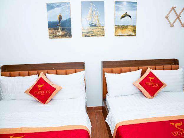 Hotel Khach San Q7