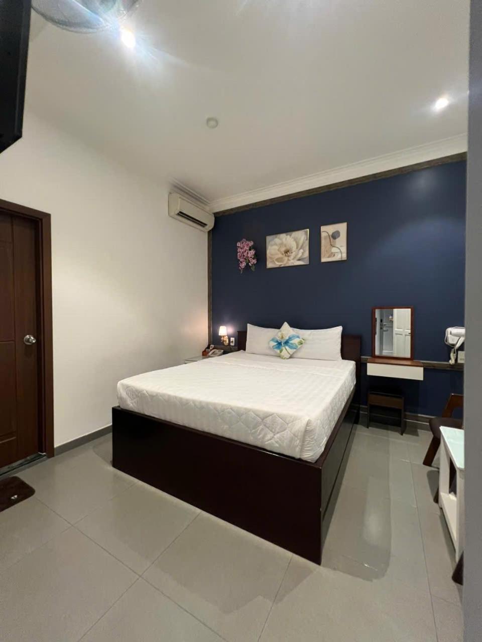 Hotel Dong Nhu