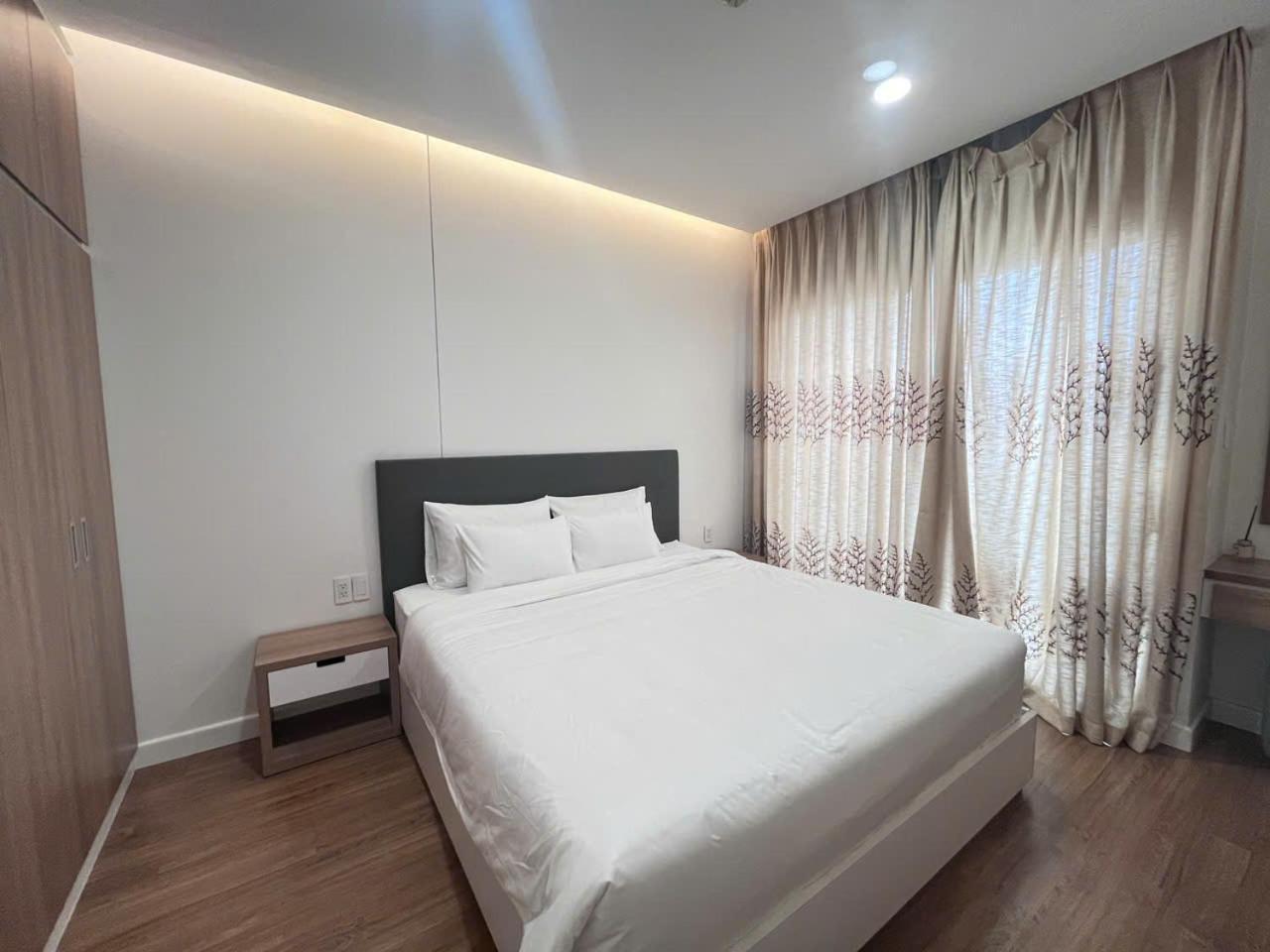 Republic Nearby Airport Free Pool Gym Apartment