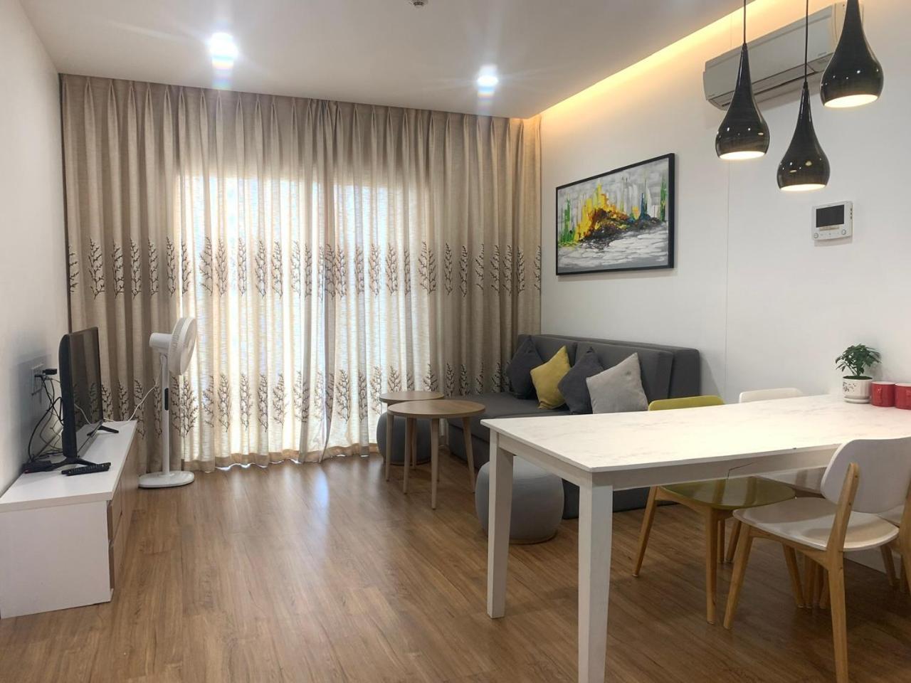 Republic Nearby Airport Free Pool Gym * Ho Chi Minh City
